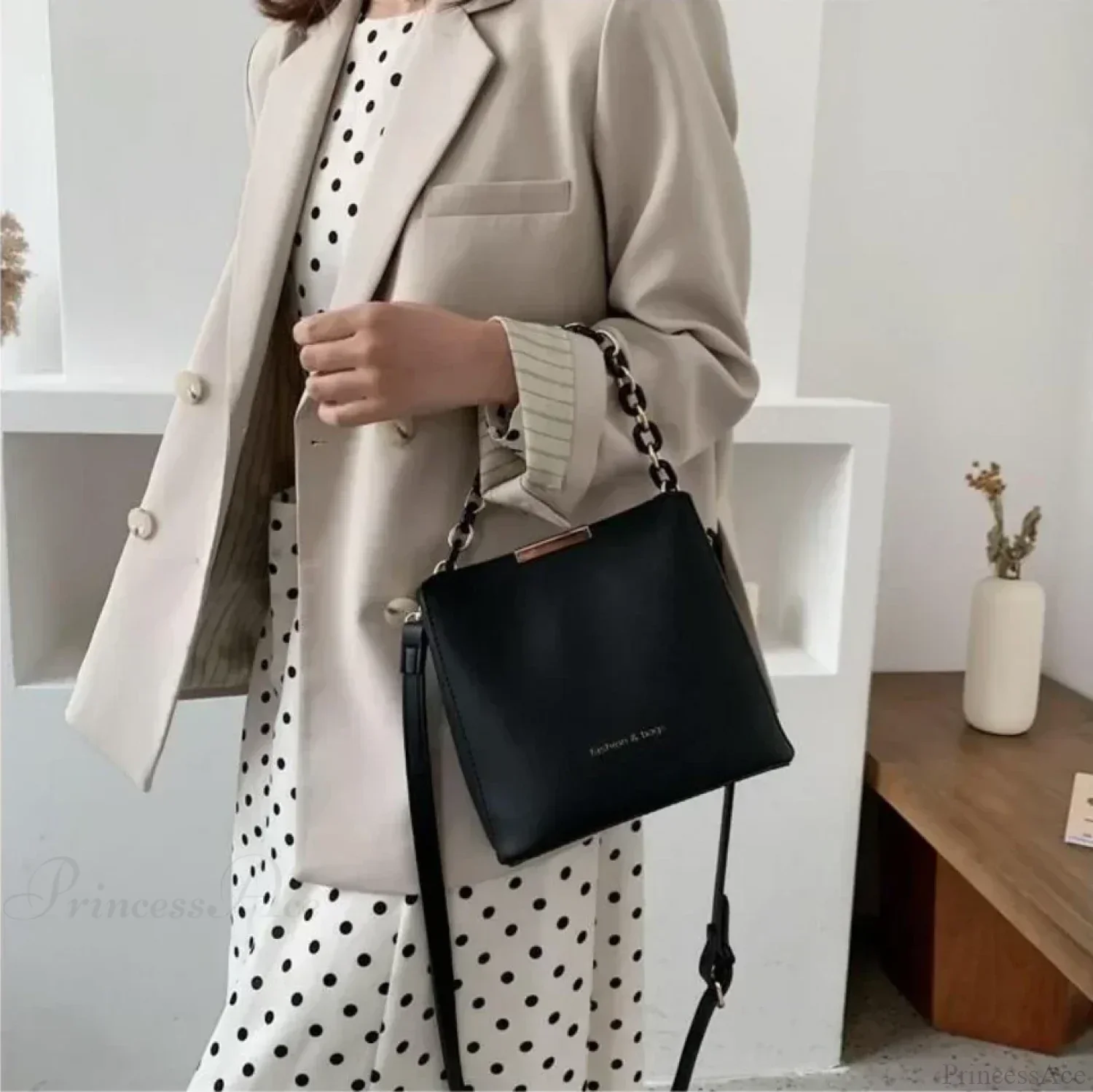 Senior Leather Chain Bucket Shoulder Crossbody - Image 6