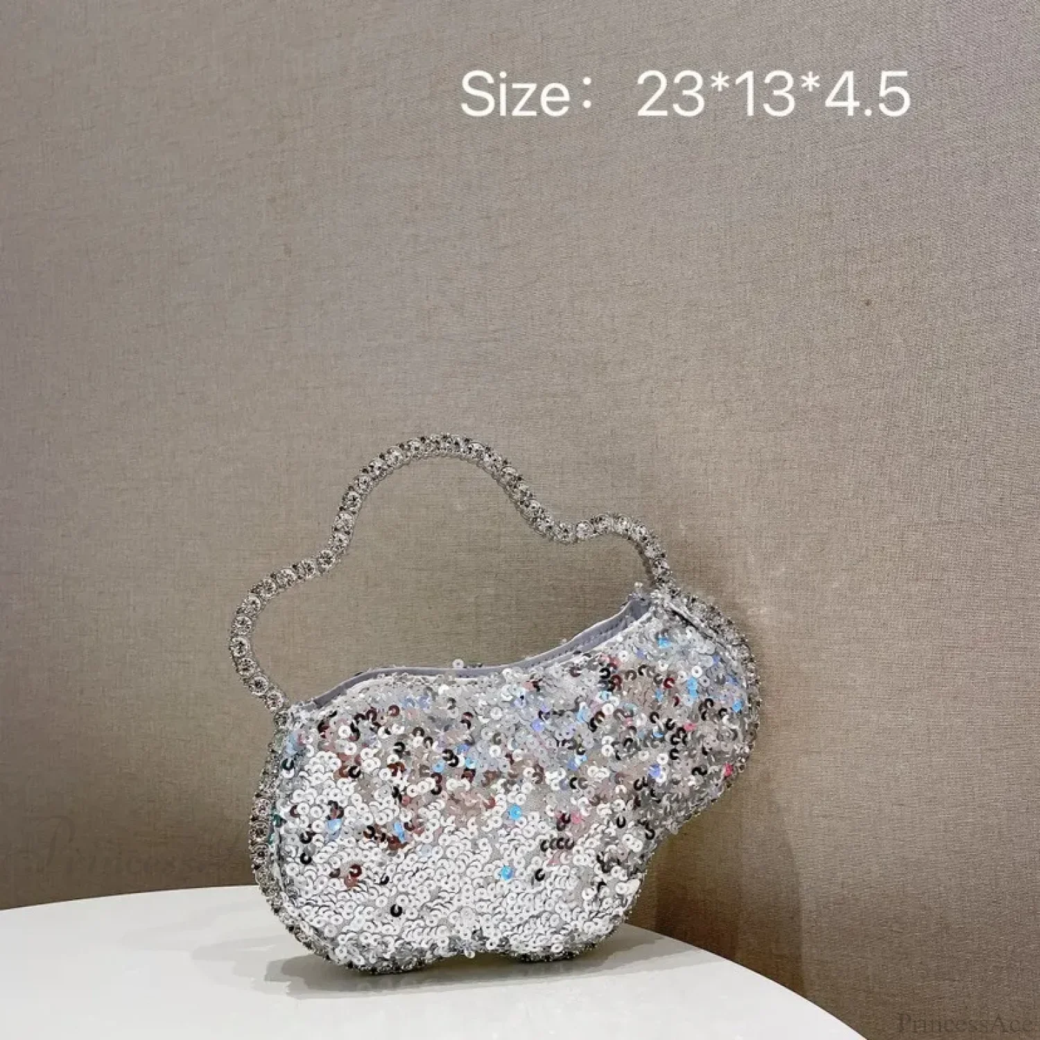 Sequin Diamond Cloud Shape Evening Wristlet - Image 3