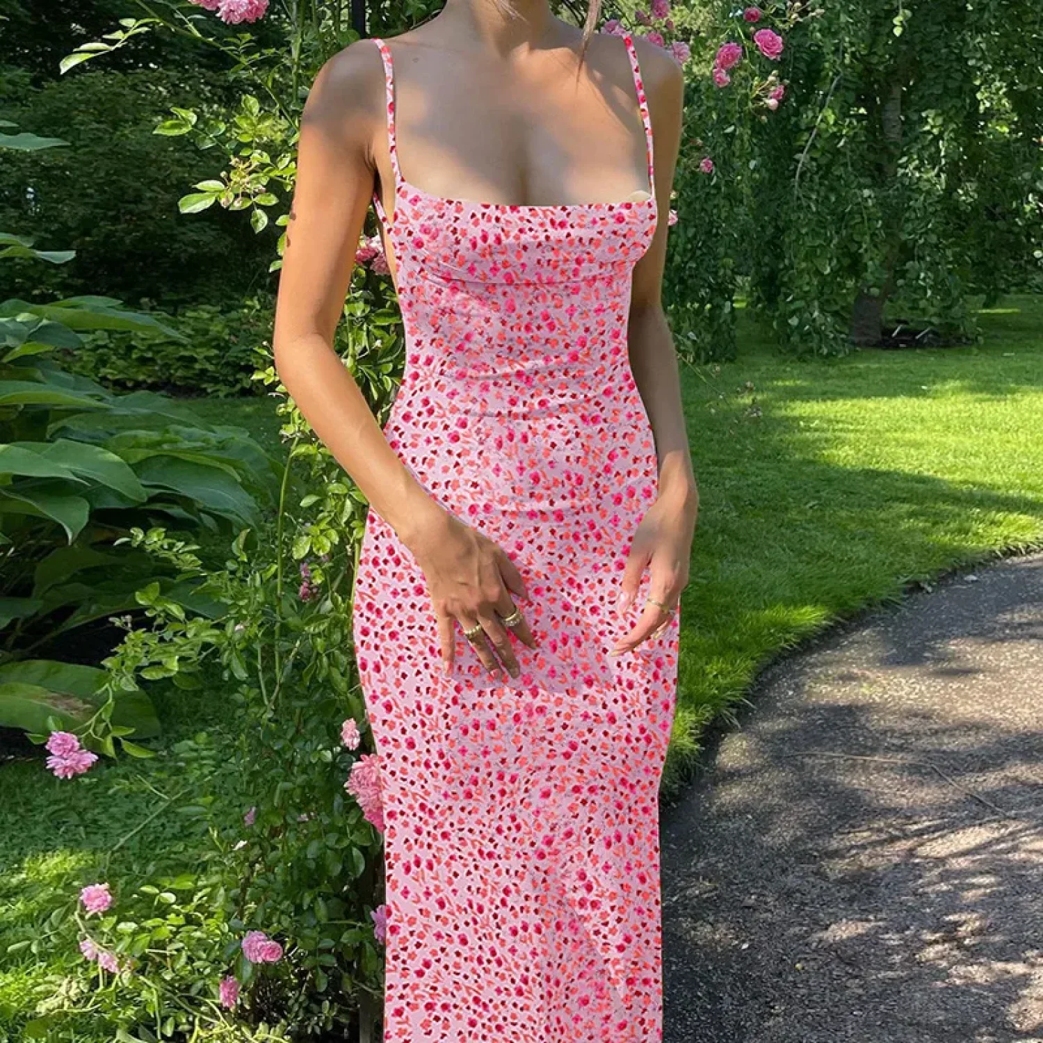 Sexy Backless Slimming Beach Floral Dress - Image 2