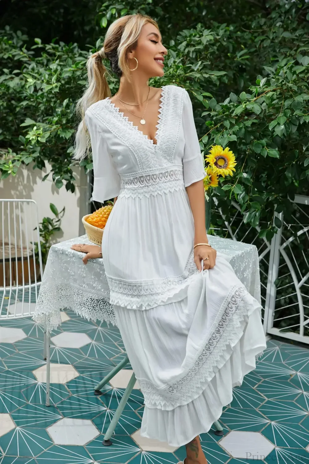 Sexy Deep V-neck Backless Cotton Lace Dress - Image 4