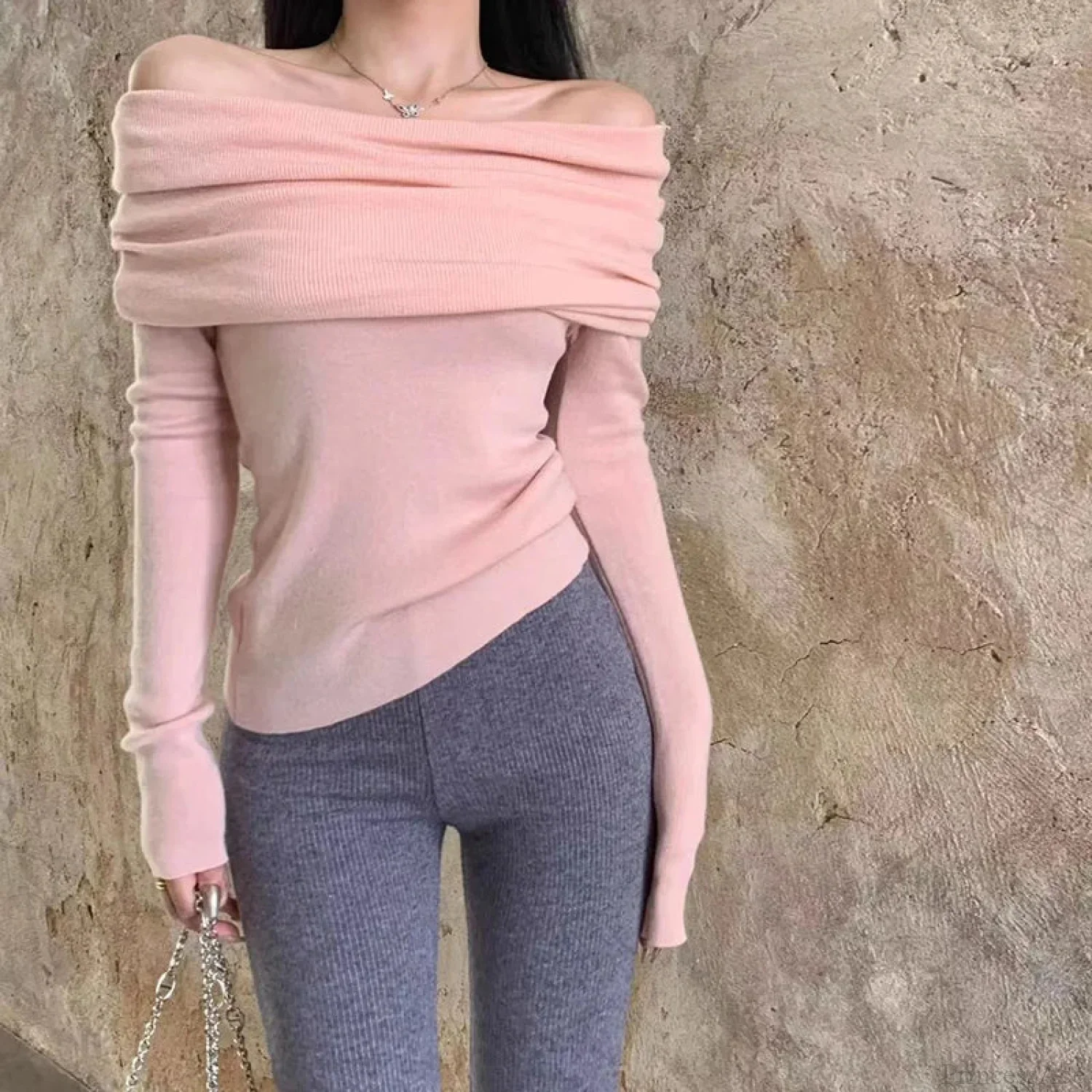 Sexy Slash Neck Pleated Knitted Sweater - Image 3