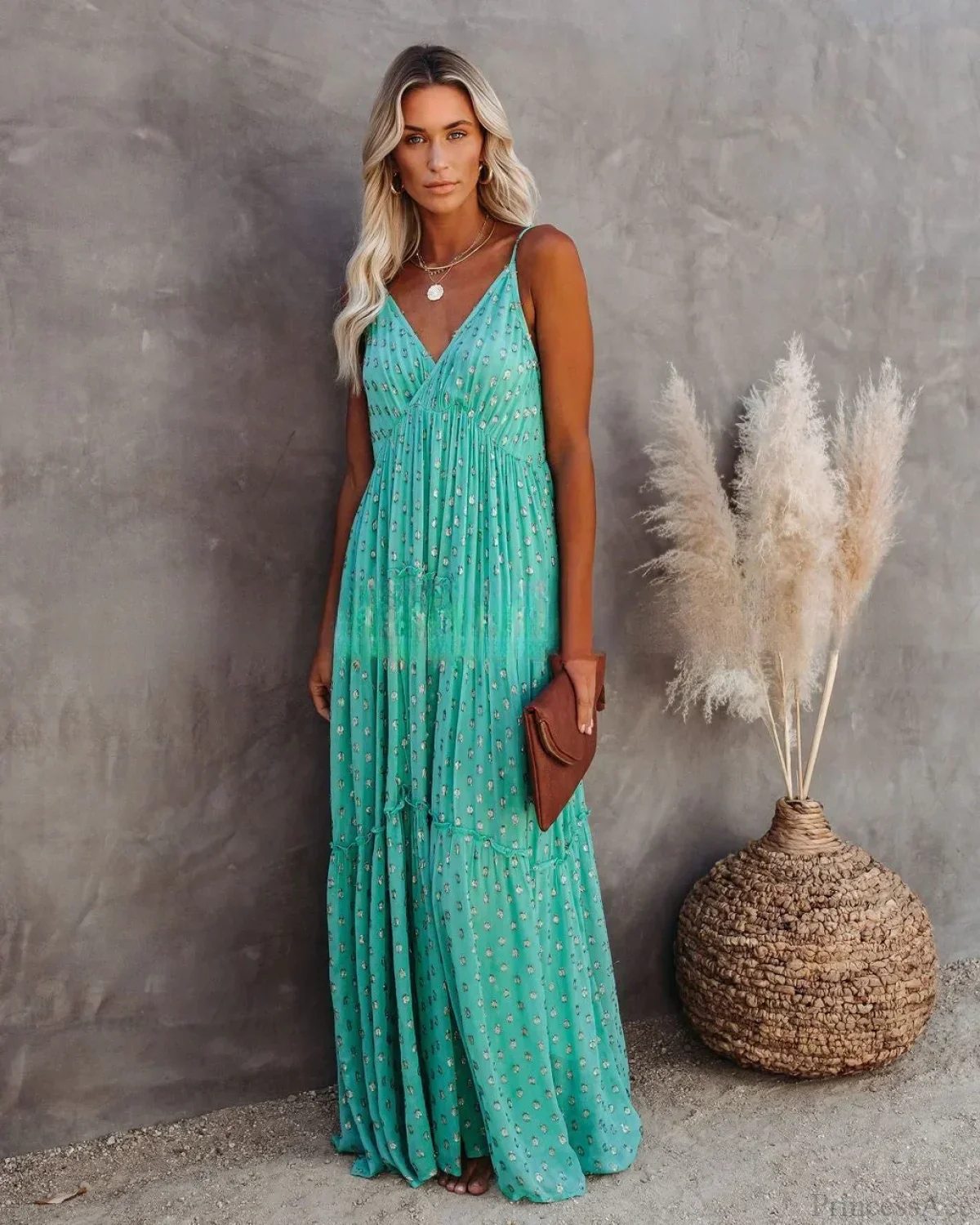 Sexy Split Big Hem Strapless Sleeveless Green Maxi Boho Dress - Image 4