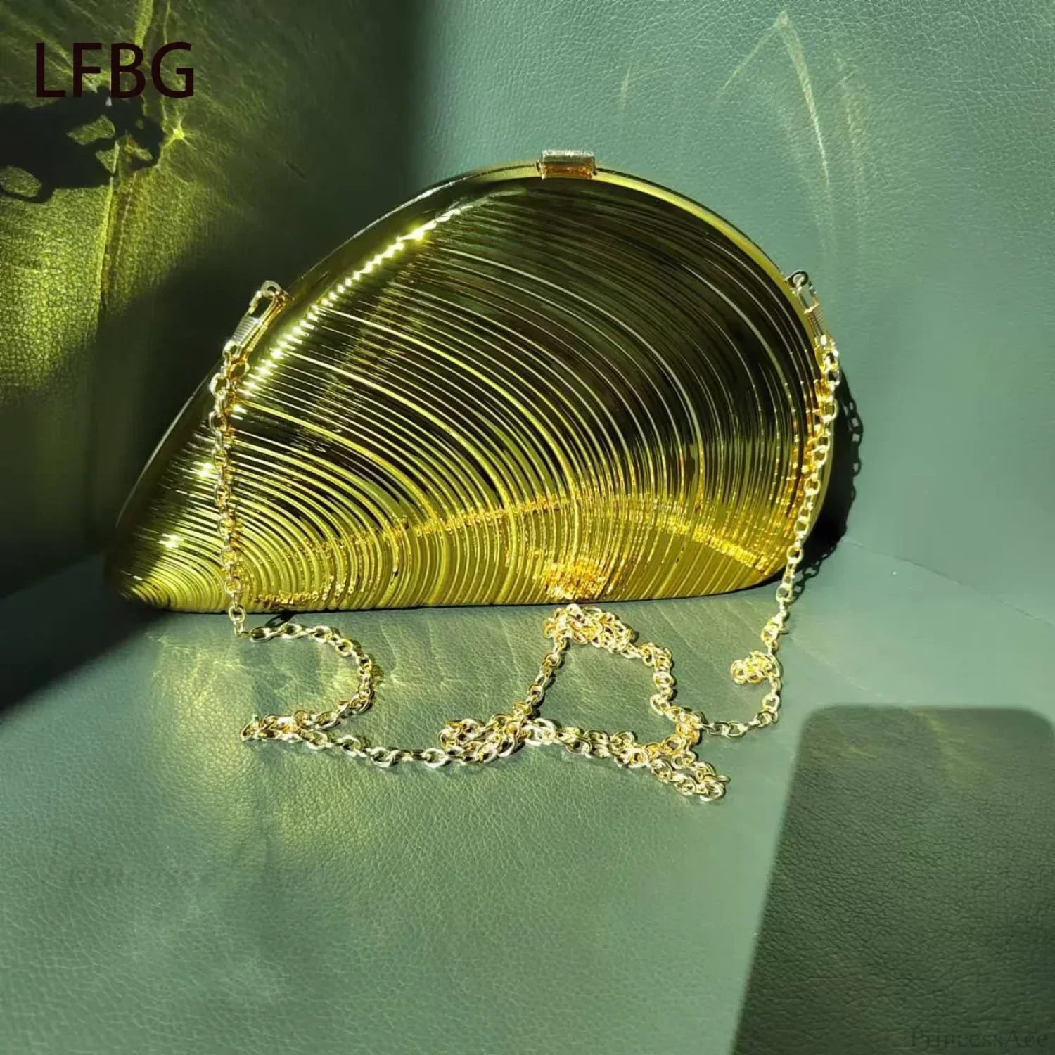 Shell Shaped Acrylic Purse Clutch Bag with Gold Chain - Image 2