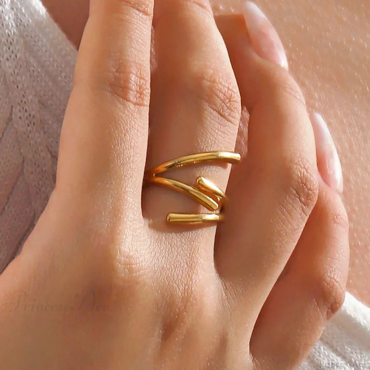 Shiny Metal Blossom Medieval Ring - Image 2