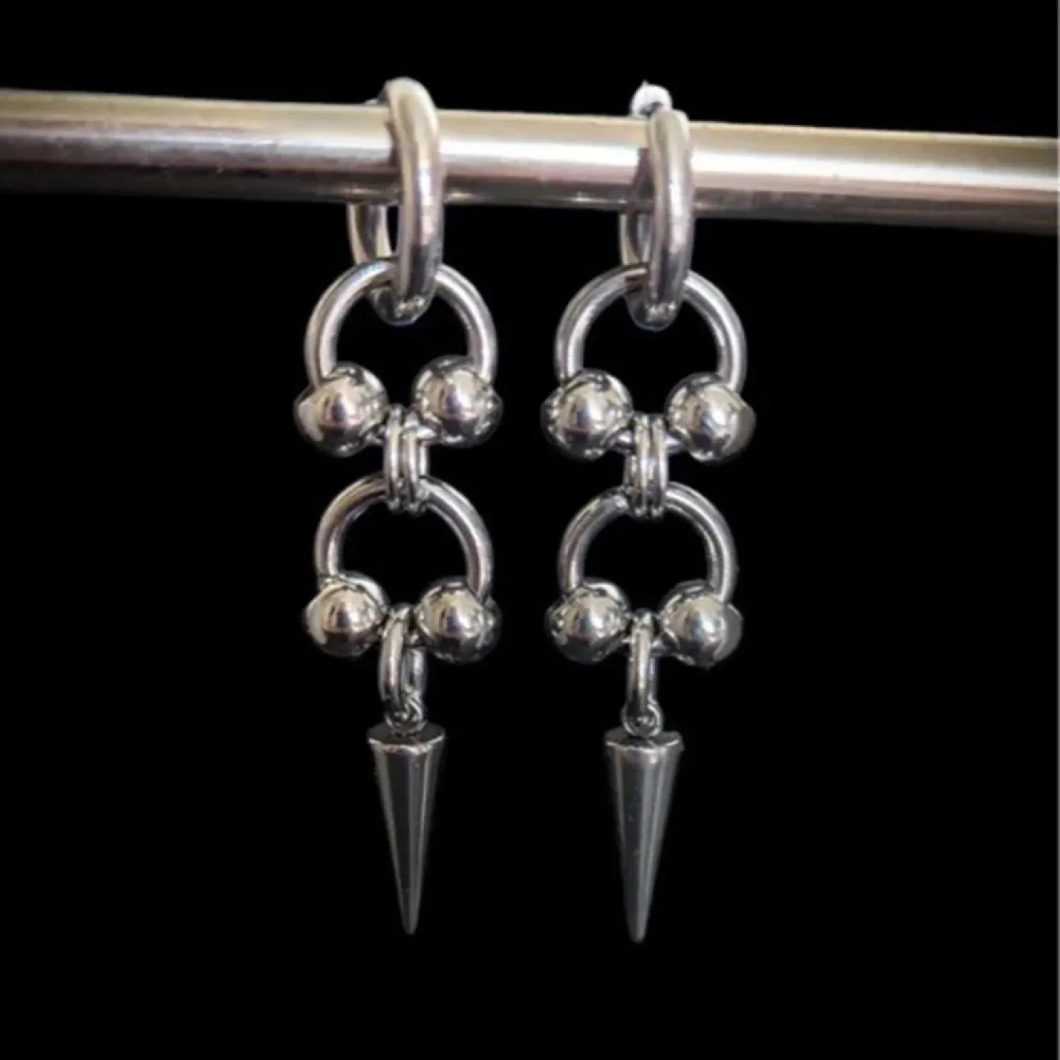 Shiny Saturn 316L Stainless Steel Stud Earring - Image 3