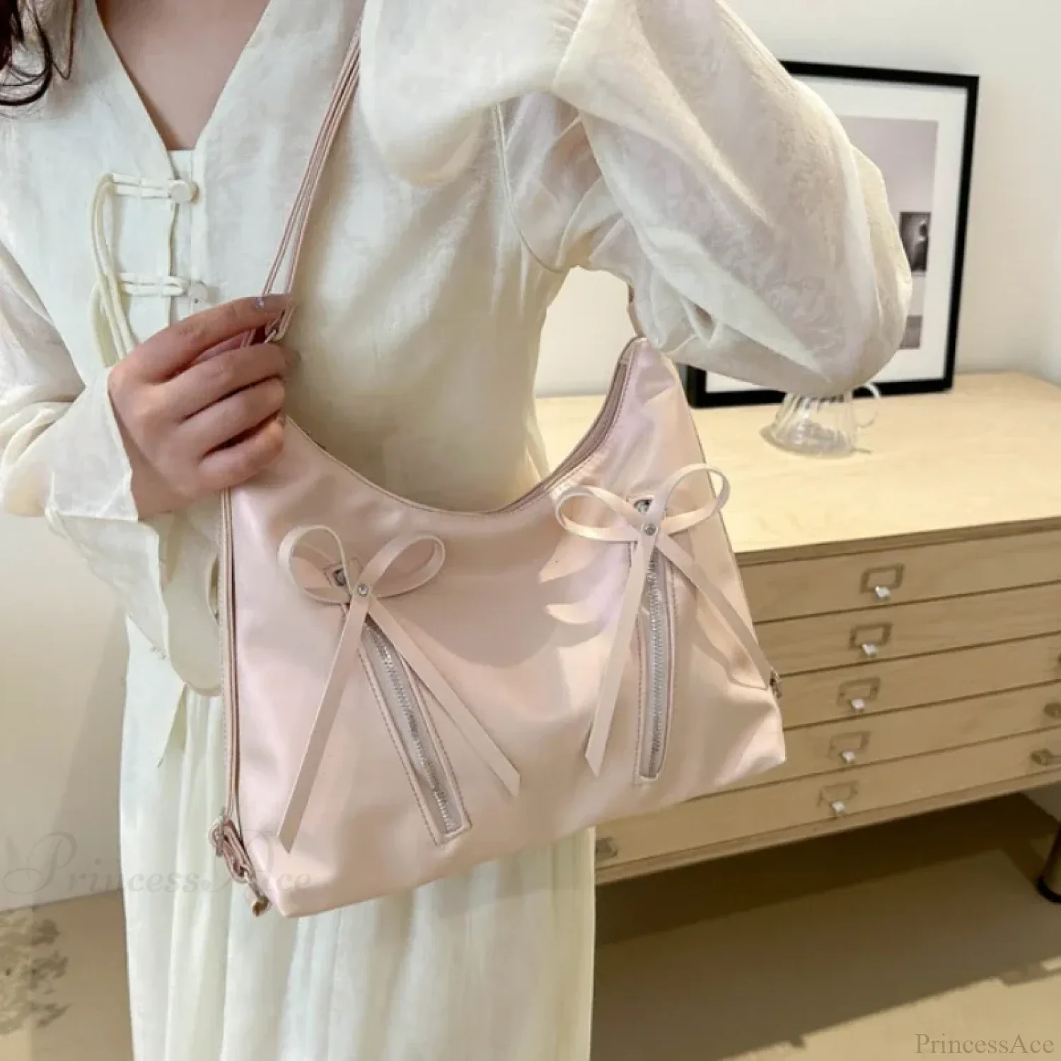 Silver Bow PU Leather Shoulder Bag - Image 3