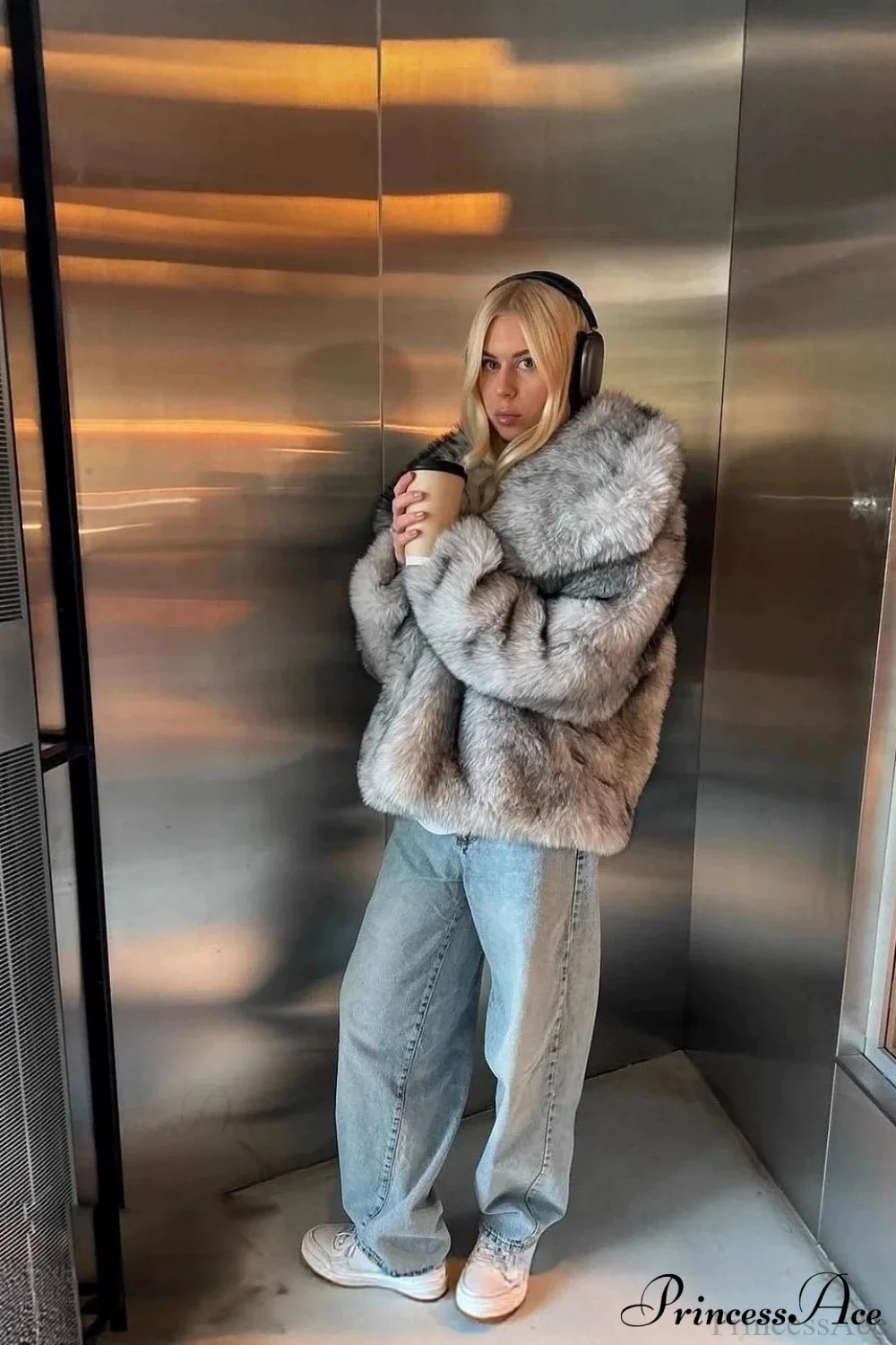 Silver Fox Faux Fur Short Lazy Coat - Image 5