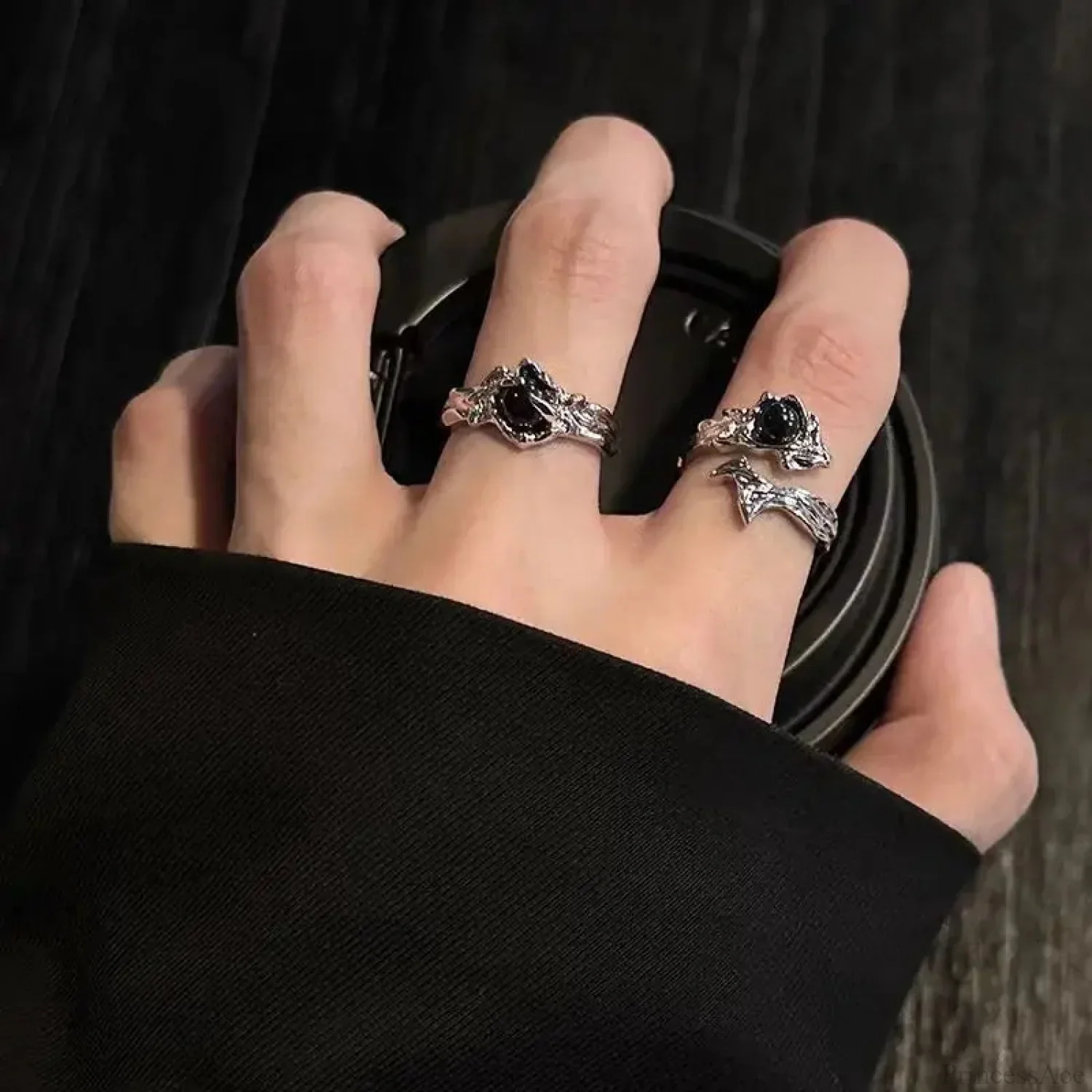 Silver Spine Gothic Glass Ring - Image 2