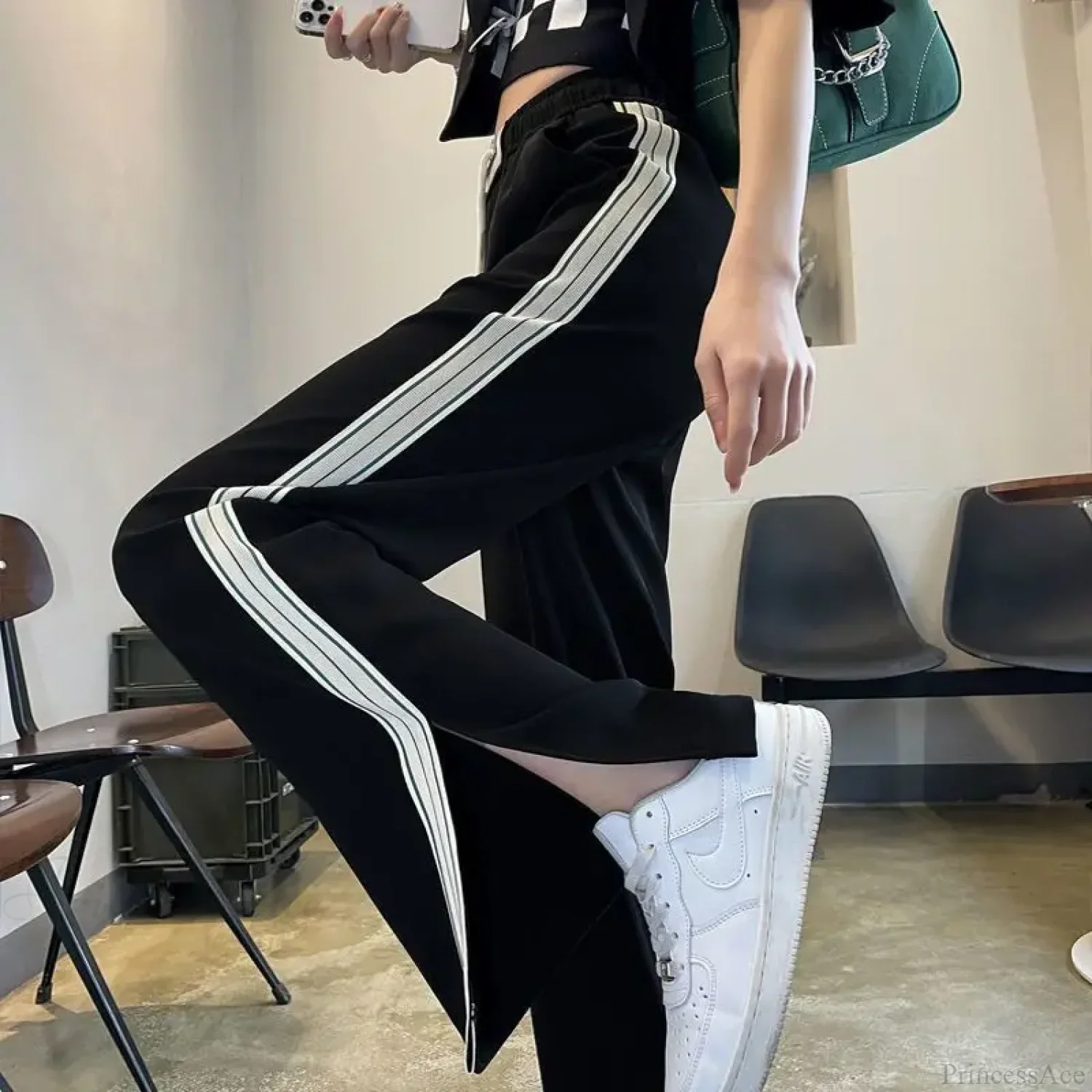Simple Loose Wide Leg Elastic Pants - Image 3