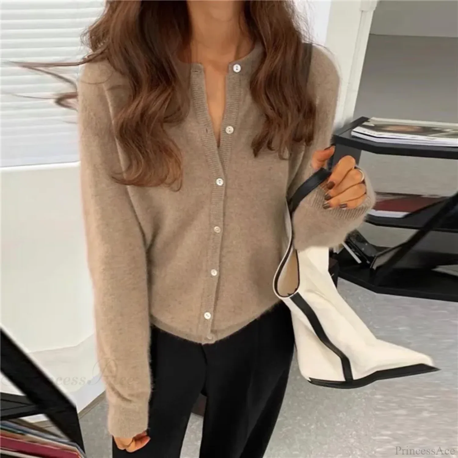 Single Breasted Solid Round Neck Knitted Cardigan - Image 11