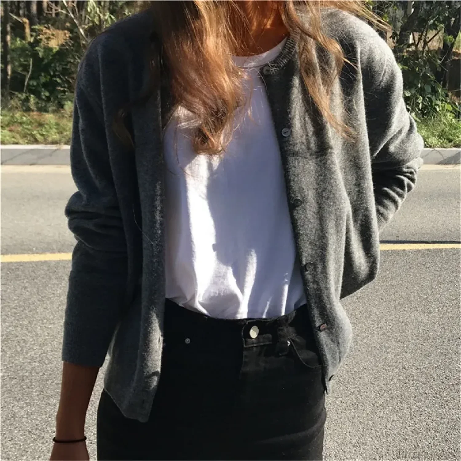 Single Breasted Solid Round Neck Knitted Cardigan - Image 4