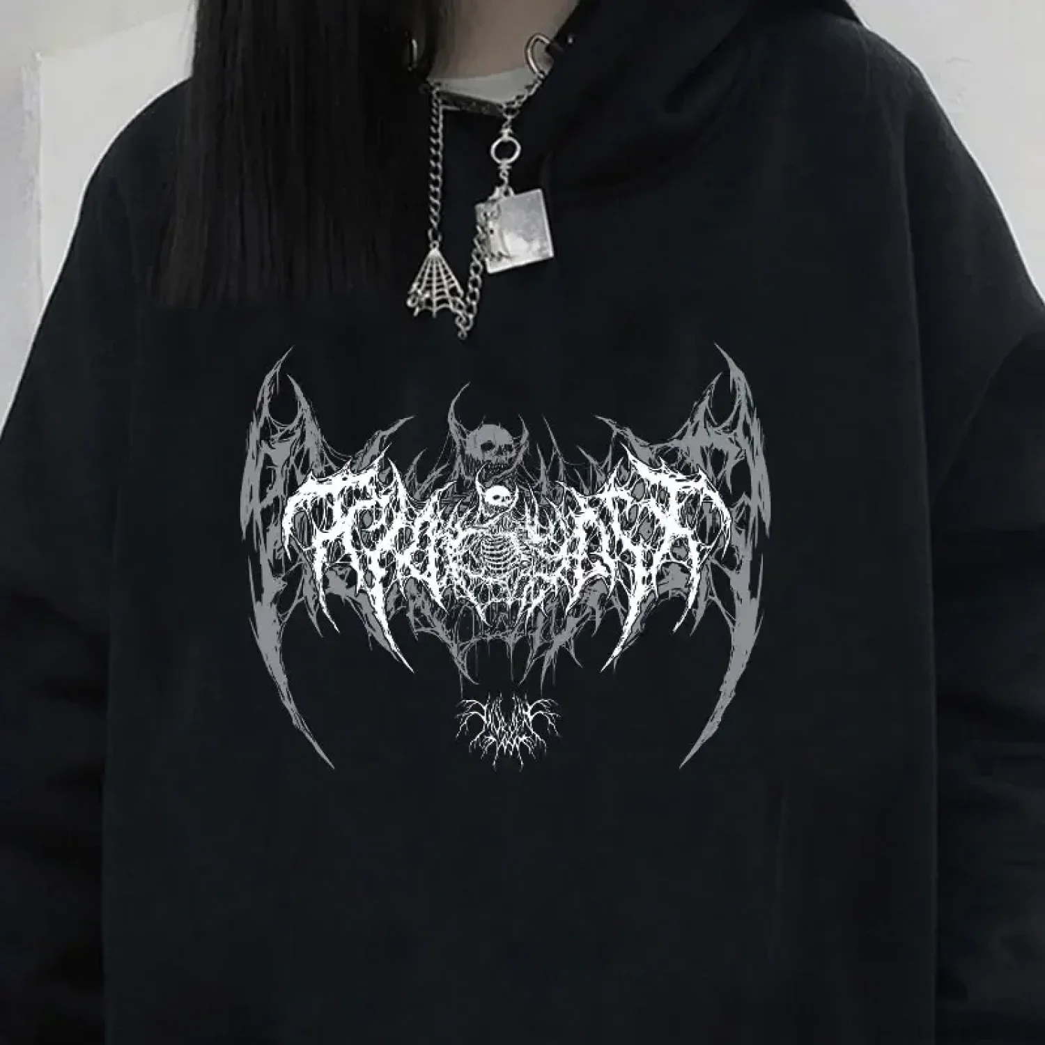 Skull Graphic Long Sleeve Hoodie