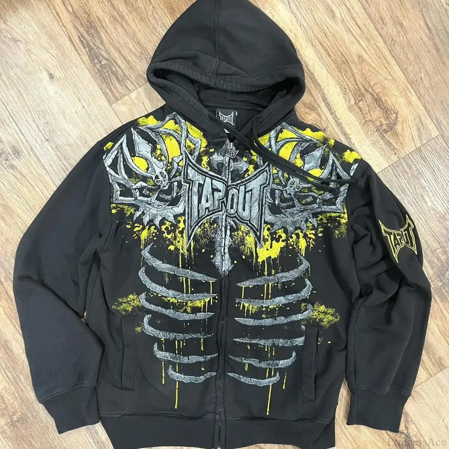 Skull Graphic Zipper Hoodie - Image 7