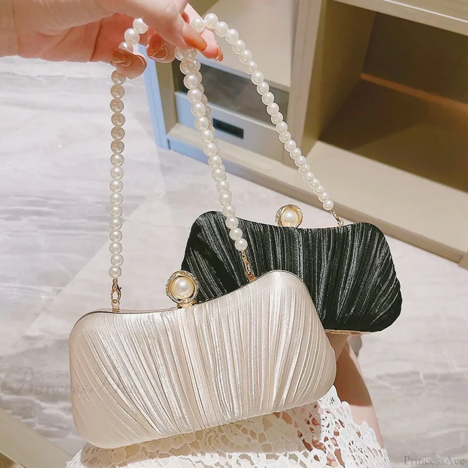 Socialite Dinner Clutch Wristlet - Image 2