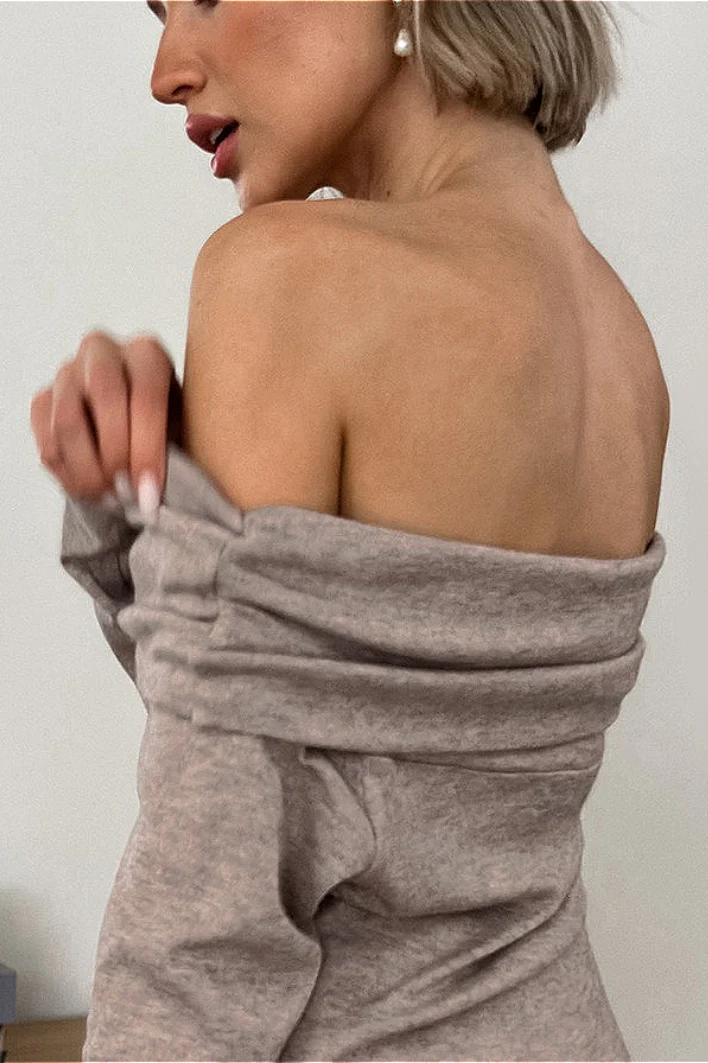 Soft Off-Shoulder Knit Solid Blouse - Image 3