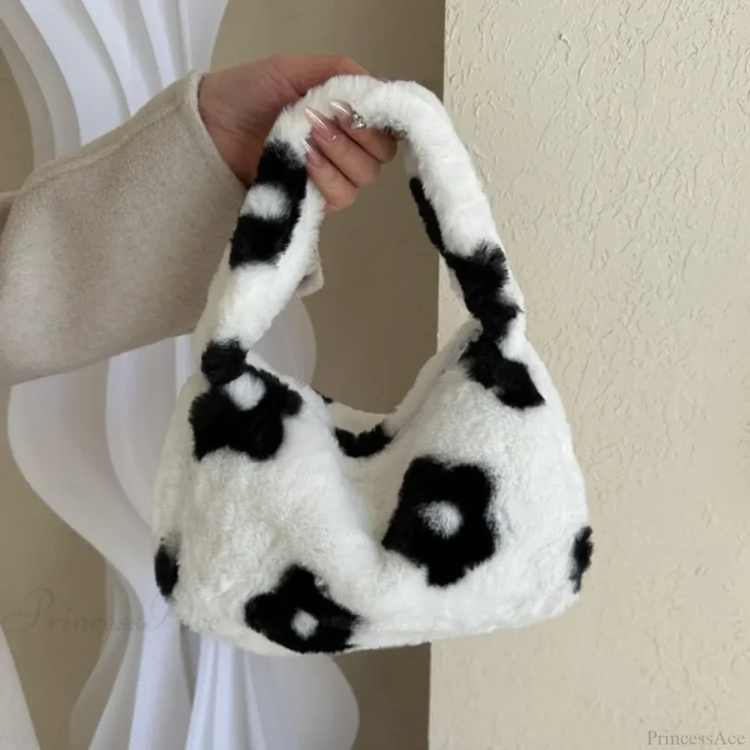 Soft Plush Leopard Pattern Shoulder Tote Handbag - Image 4