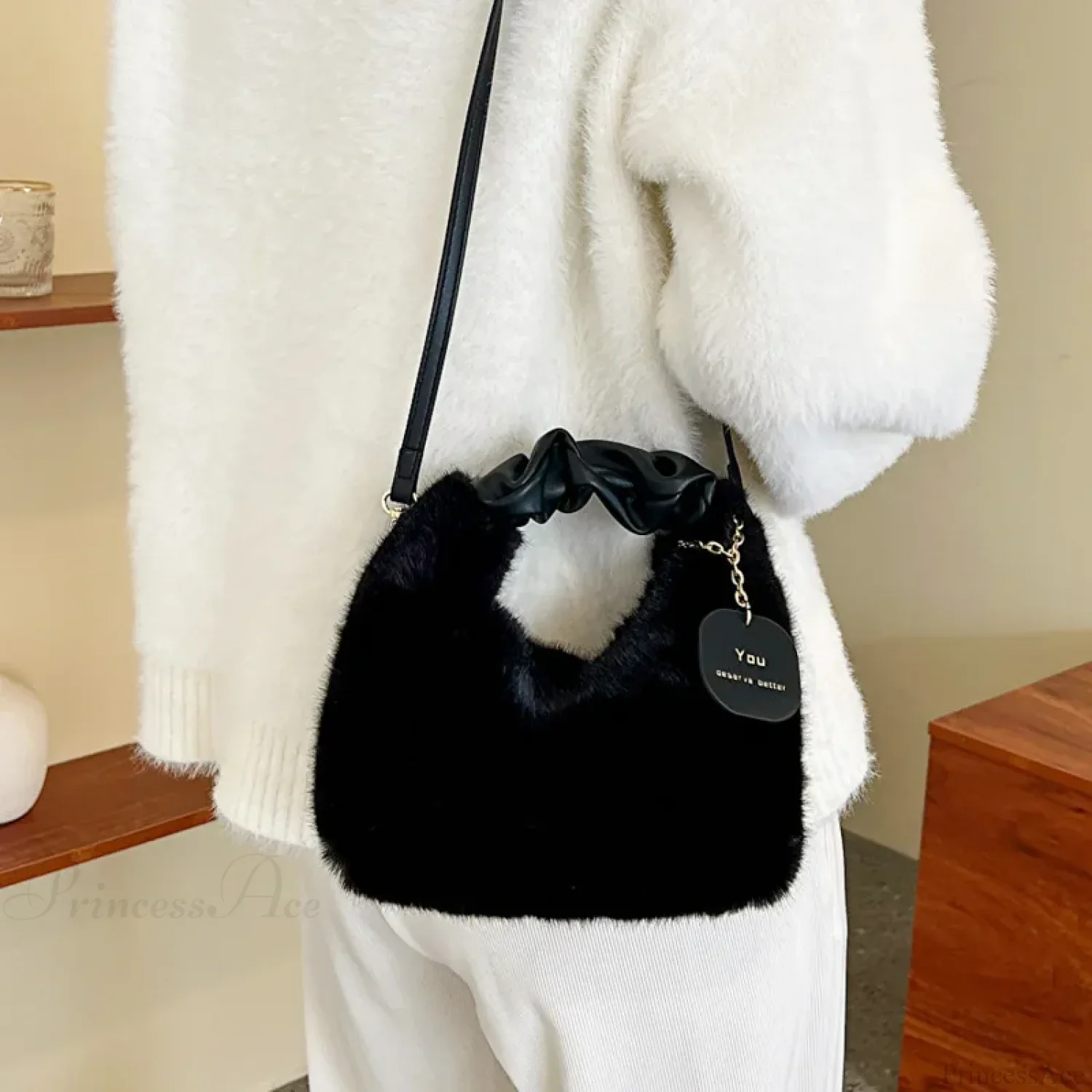 Soft Plush Simple Crossbody Handbag Women’s Bag - Image 5
