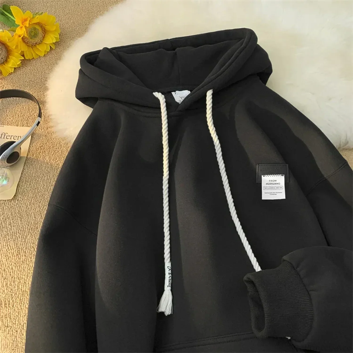 Solid Color Appliqué Oversized Fleece Hoodie - Image 3