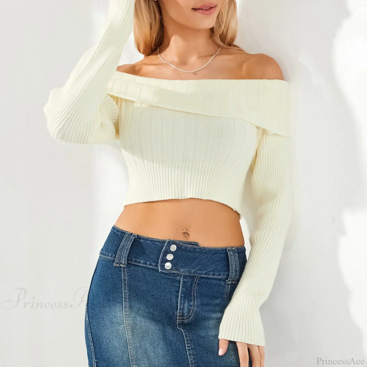 Solid Color Boat Neck Crop Sweater - Image 5