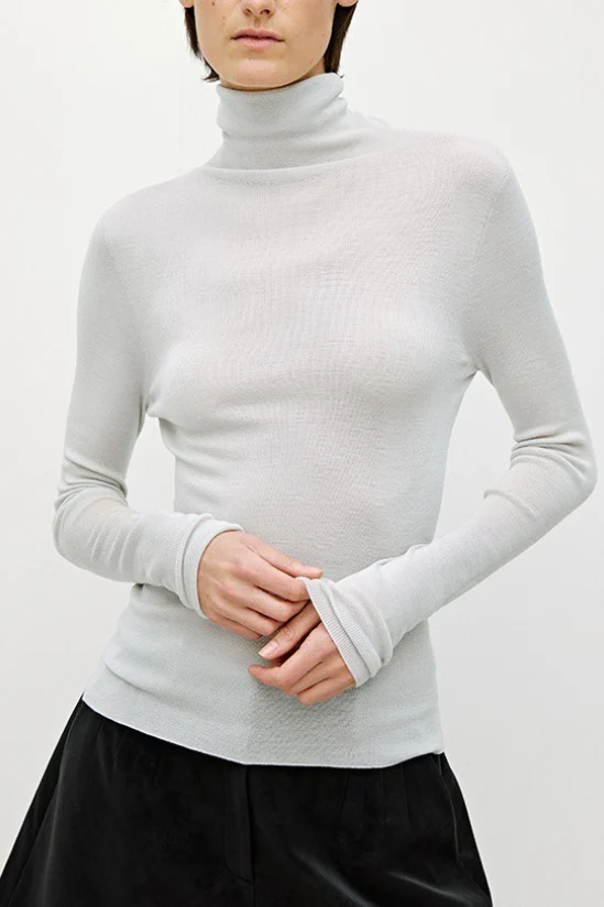 Solid Color Washable Wool Turtleneck Long Sleeve Tee - Image 13