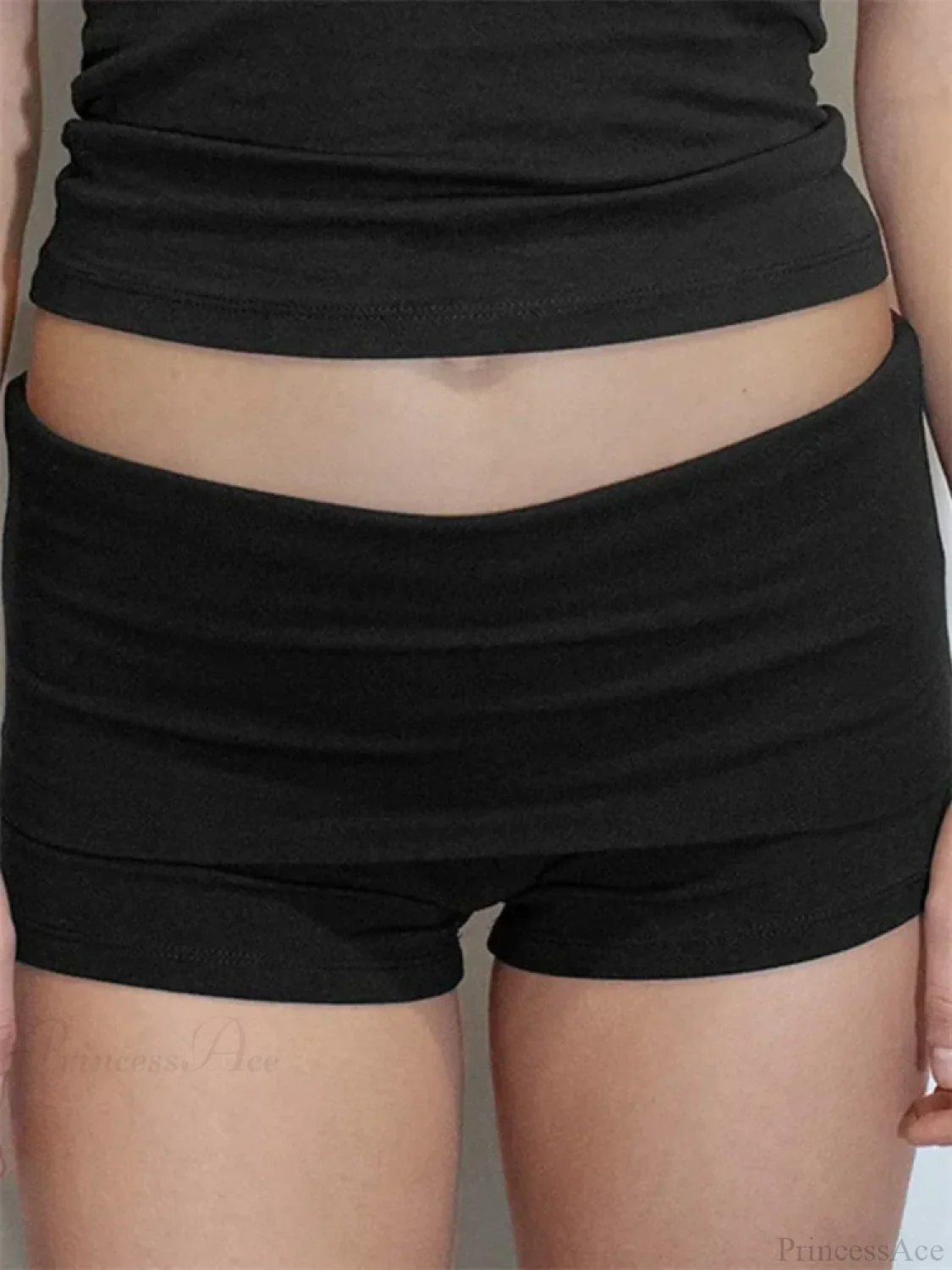 Solid Elastic Low Waist Short - Image 2