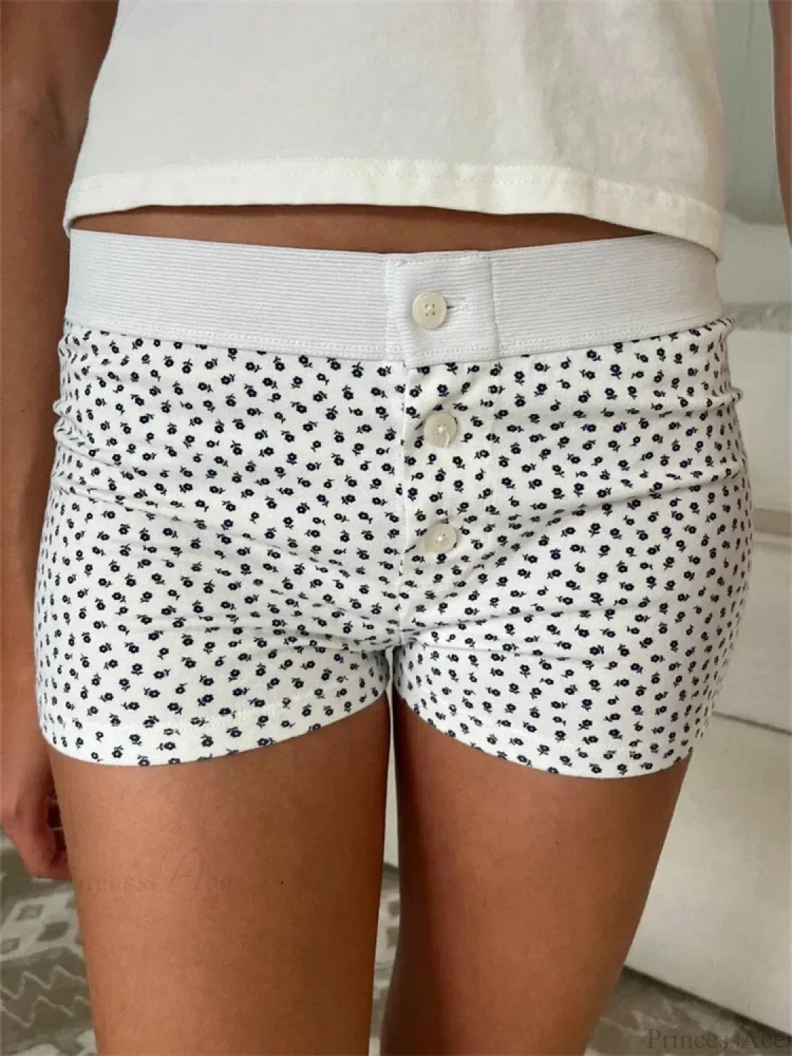Solid Heart Print Elastic Short - Image 17
