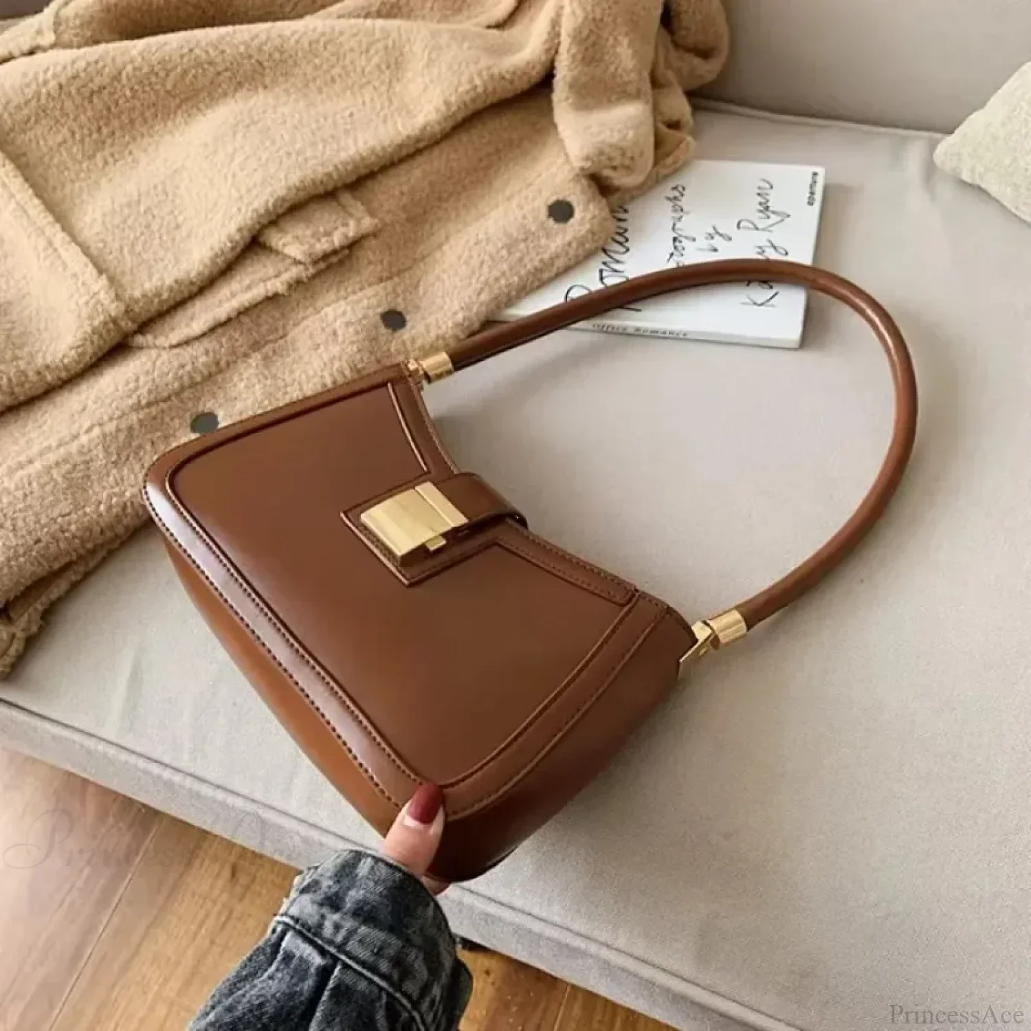 Solid PU Leather Trendy Lock Shoulder Bag - Image 3