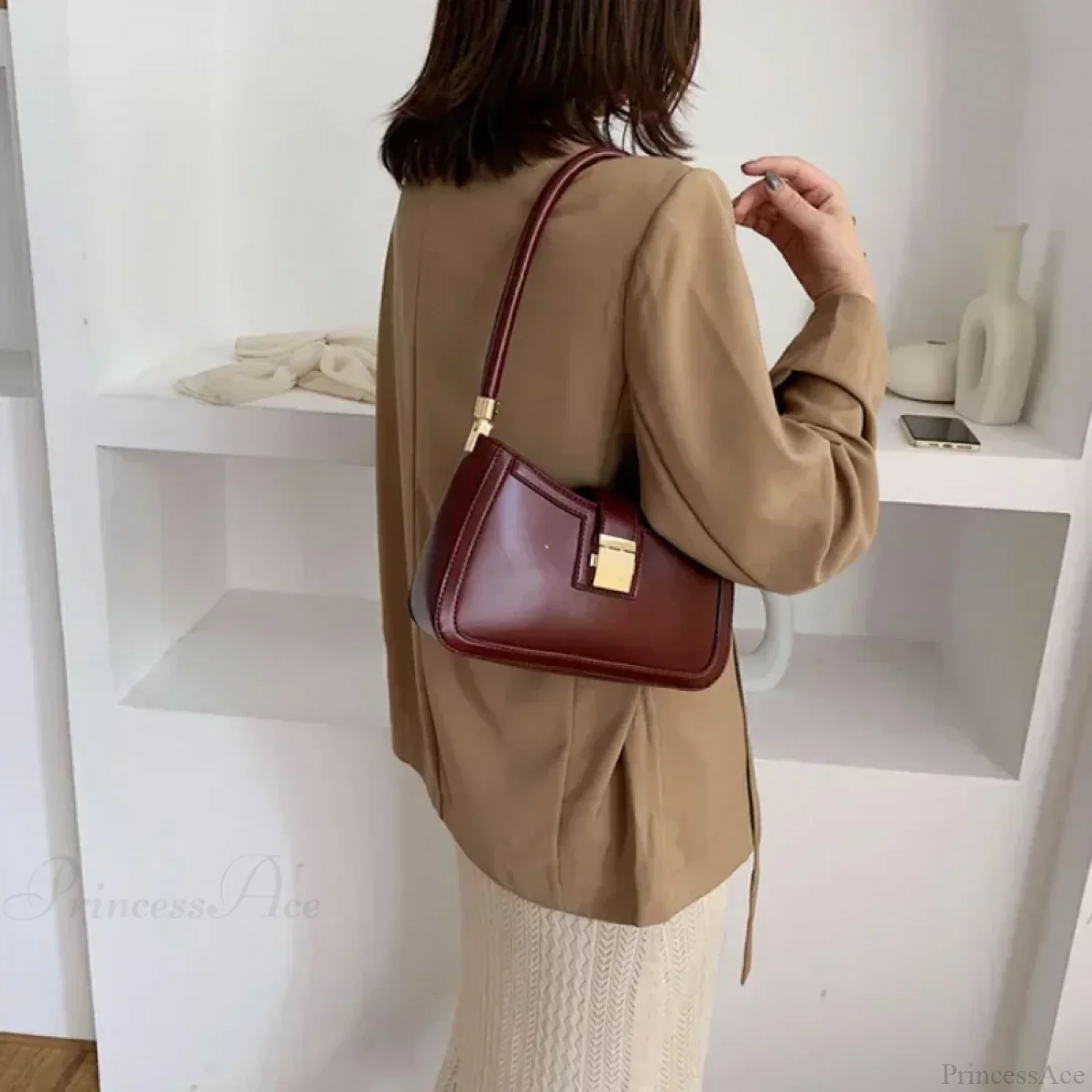 Solid PU Leather Trendy Lock Shoulder Bag - Image 5