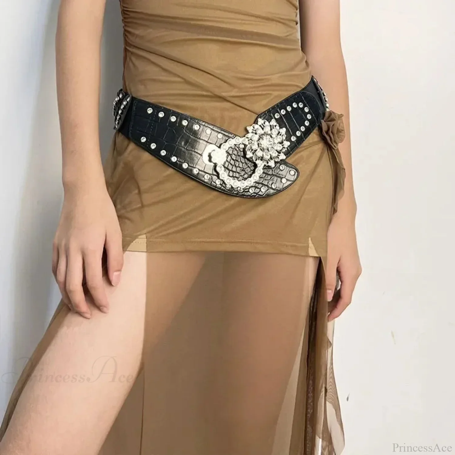 Sparkling Gothic Blossom Rebel Metal Belt - Image 3