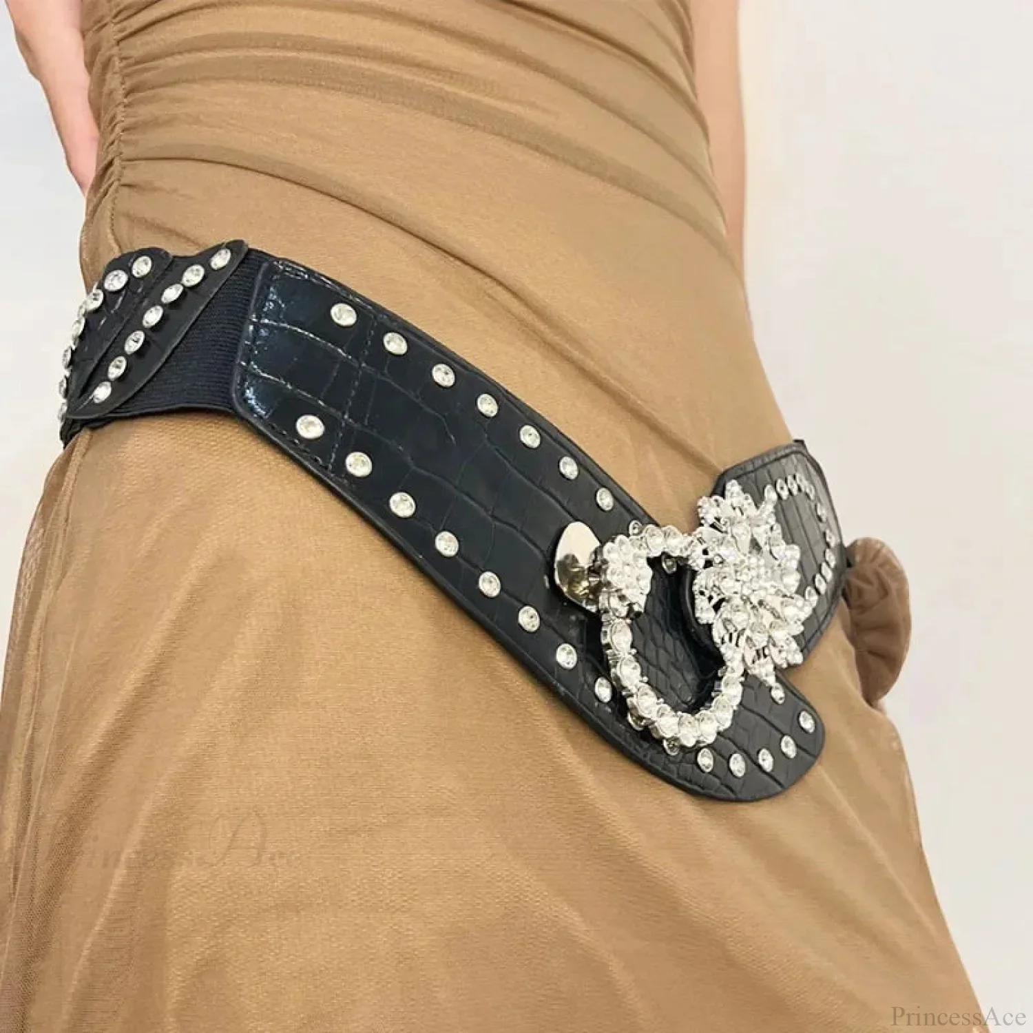 Sparkling Gothic Blossom Rebel Metal Belt - Image 5
