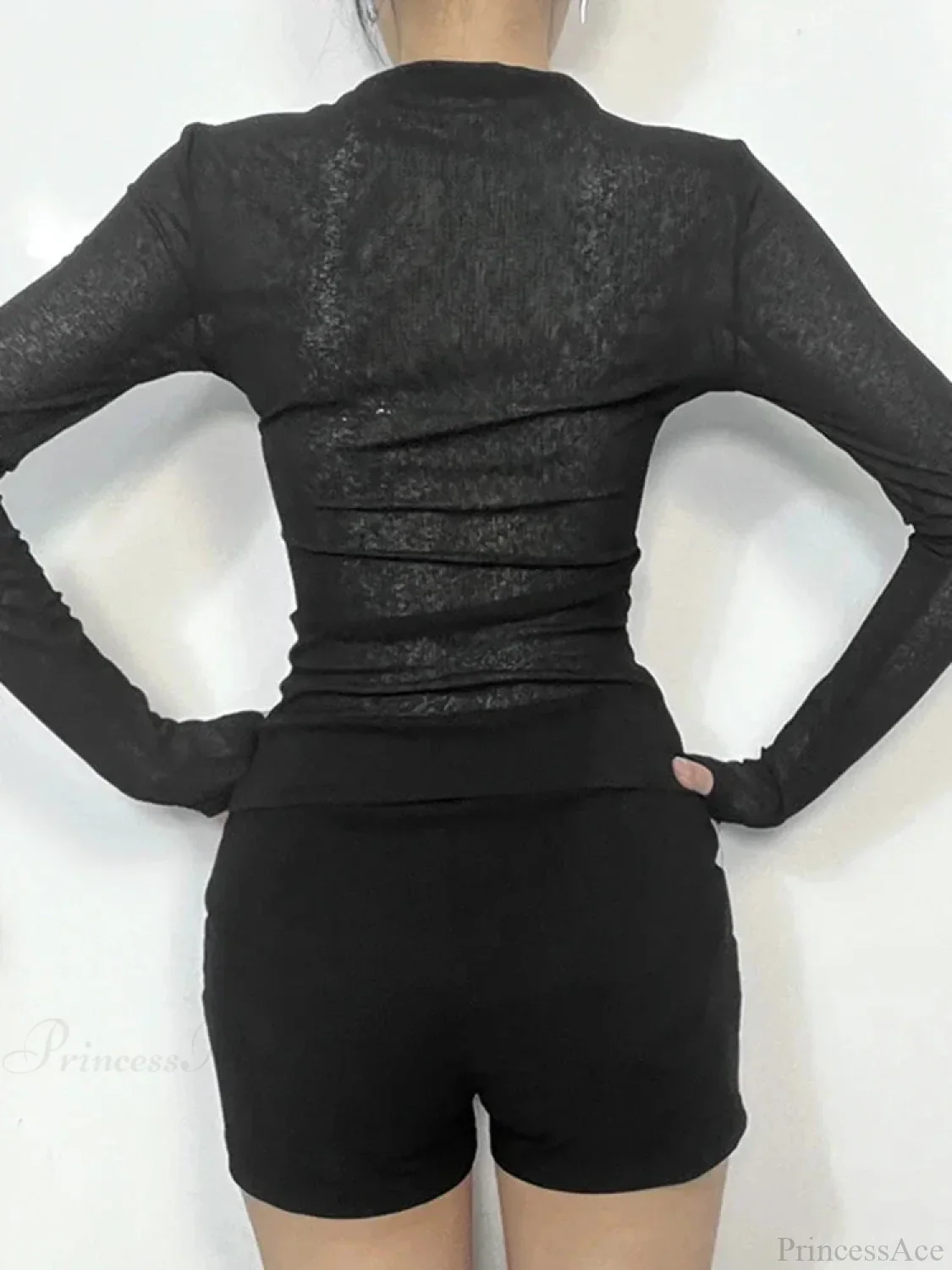 Spider Web Round-neck Knit Top - Image 3