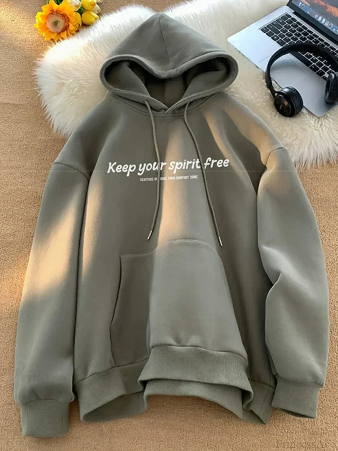 Spirit Free Letter Printed Hoodie - Image 10