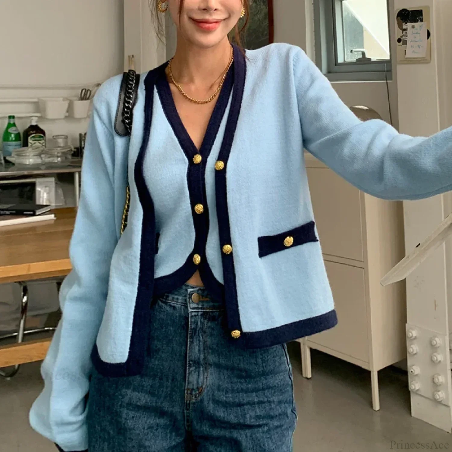 Spring V-neck Long Sleeve Knitted Cardigan - Image 4