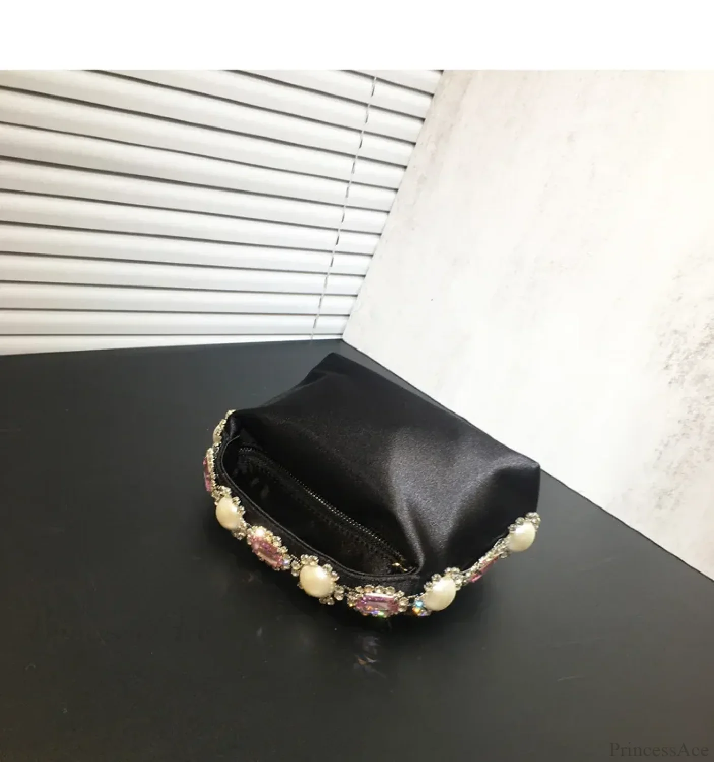 Stones Silk Phone Handbag Wristlet - Image 4