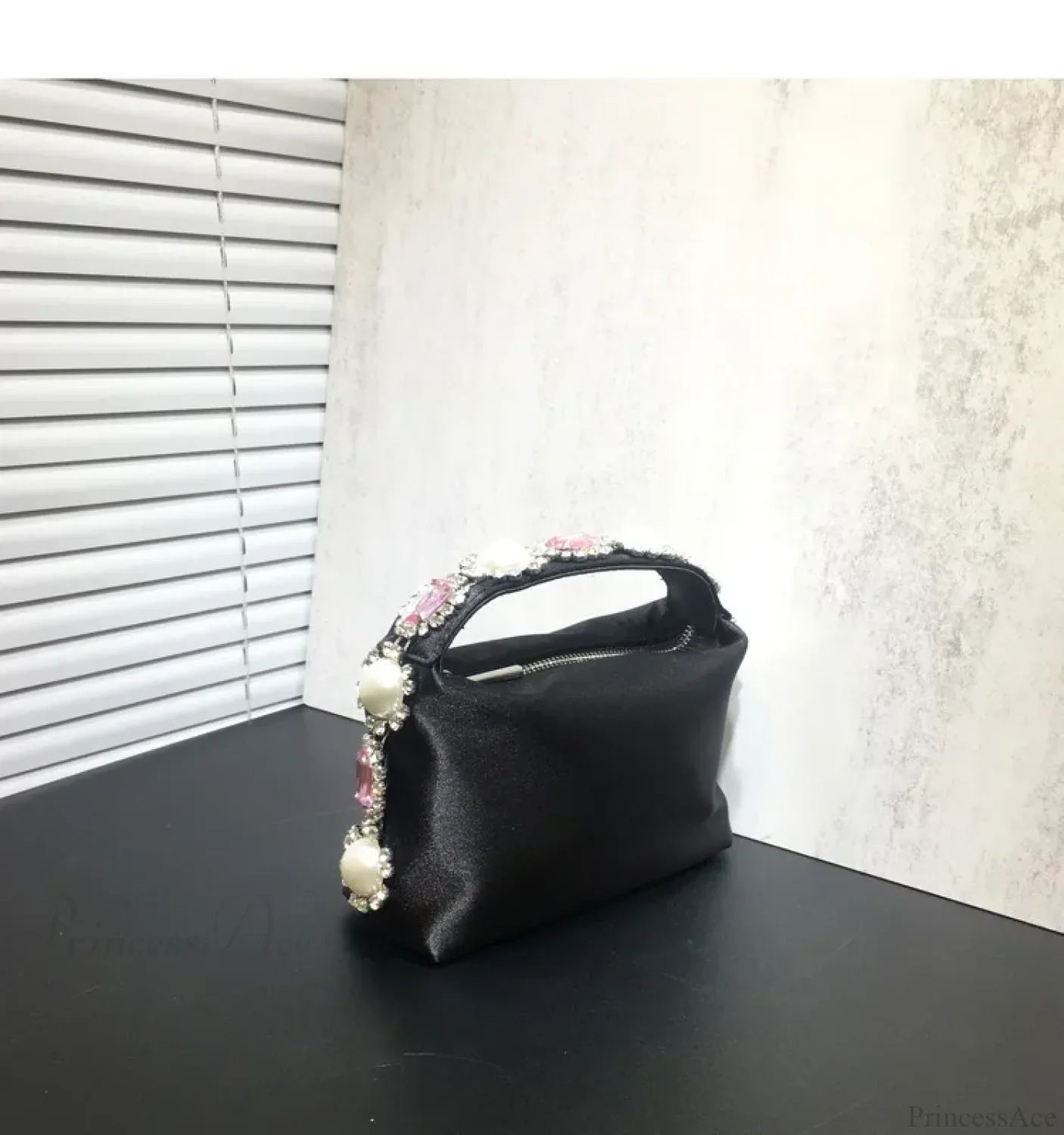 Stones Silk Phone Handbag Wristlet - Image 8