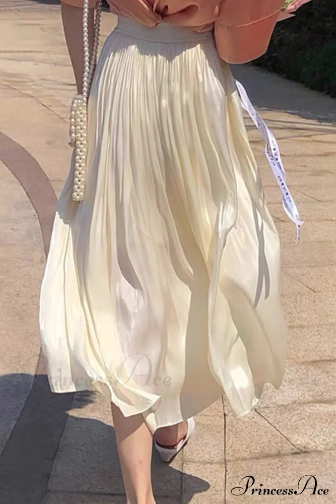 Streamer Crinkle Skirt