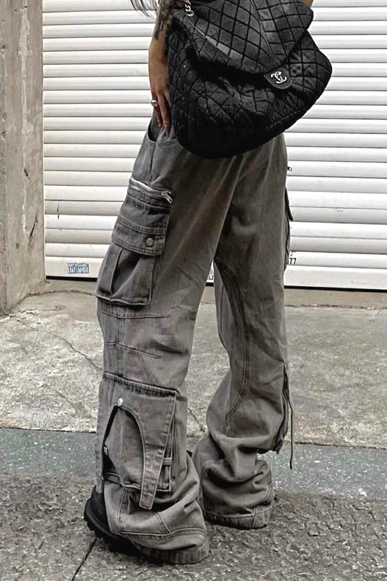 Streetwear Multi-pocket Cargo Washed Jeans - Image 3