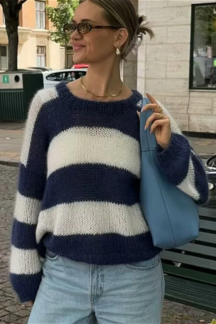 Streetwear Striped Crewneck Casual Stylish Sweater