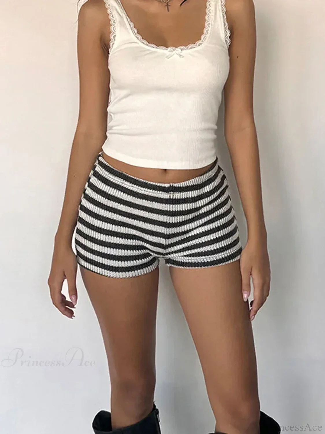 Stripe Ribbed Knit Low-Rise Short - Image 4