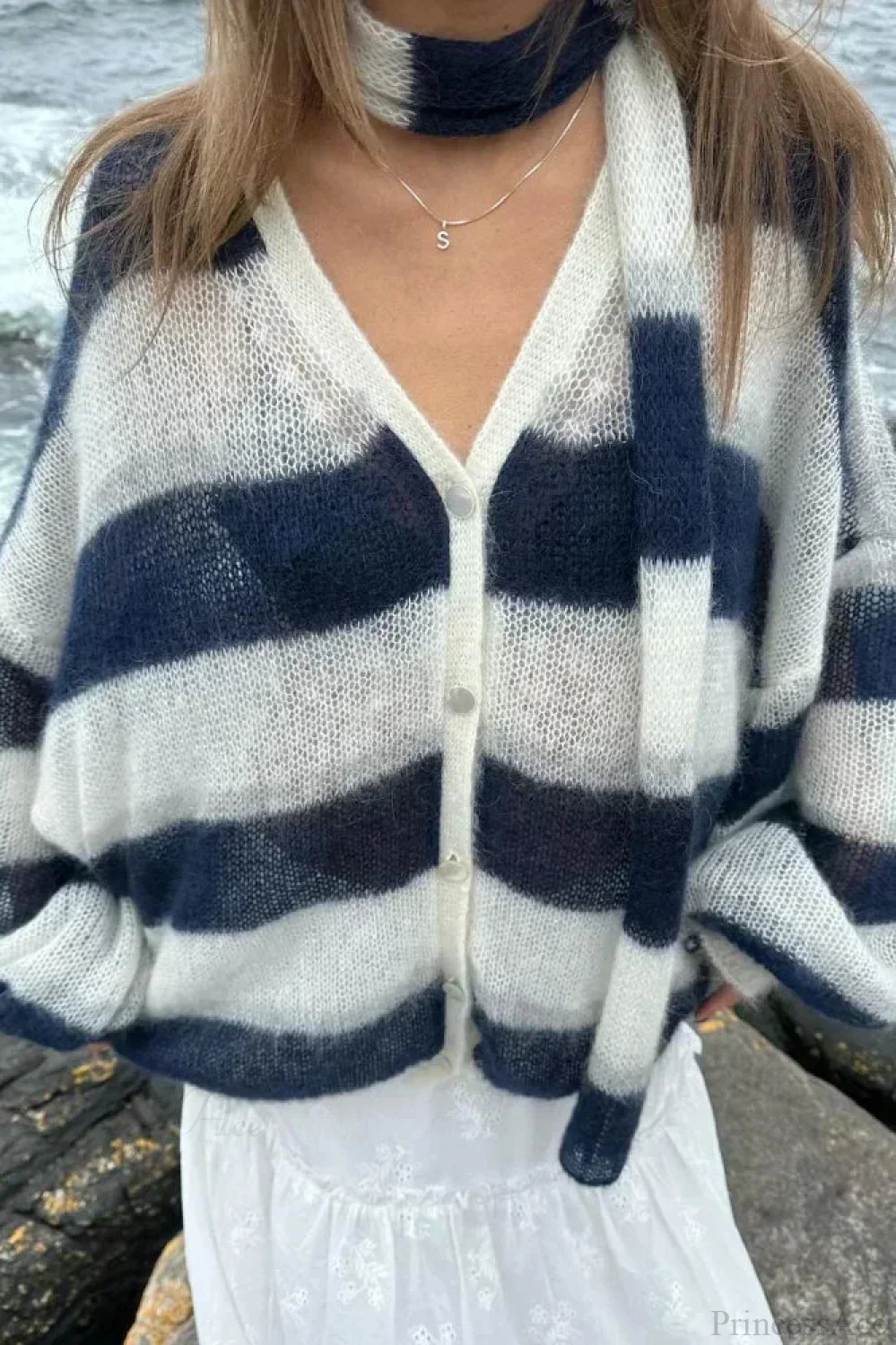 Striped Contrast V-neck Loose Cardigan - Image 5