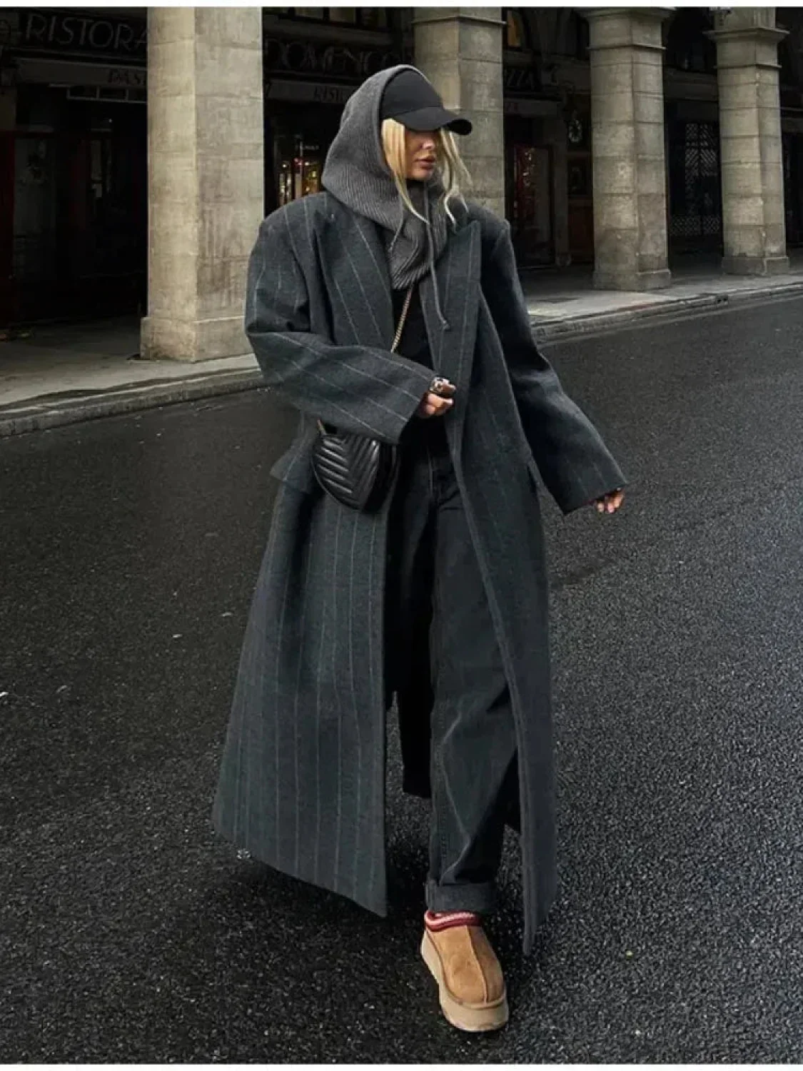 Striped Vintage Loose Lapel Woolen Overcoat - Image 3