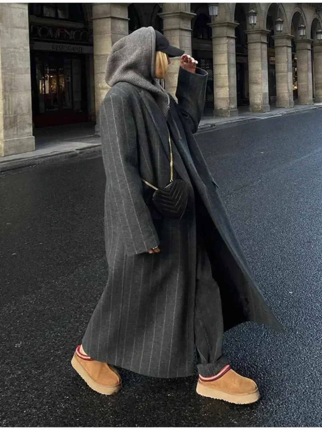 Striped Vintage Loose Lapel Woolen Overcoat - Image 4