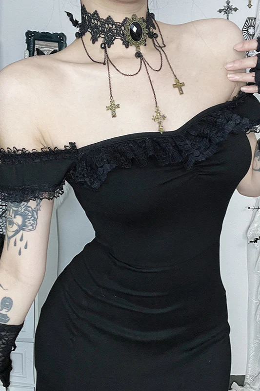 Subculture Lace Gothic Dress - Image 3