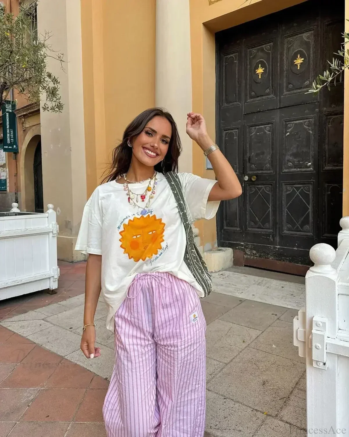 Summer Cute Graphic T-shirt - Image 9