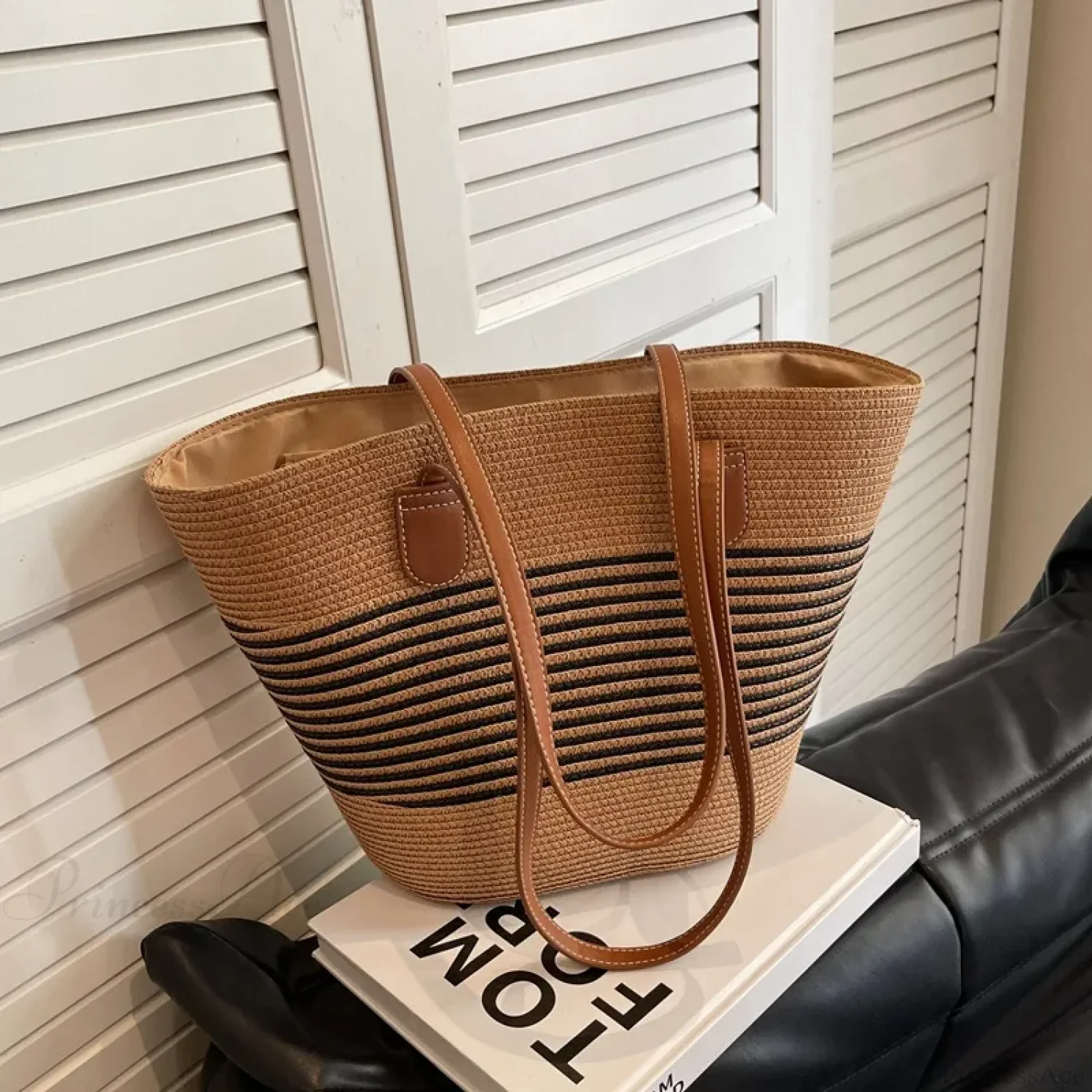 Summer Straw Bag Large Capacity Shoulder Bag - Image 7