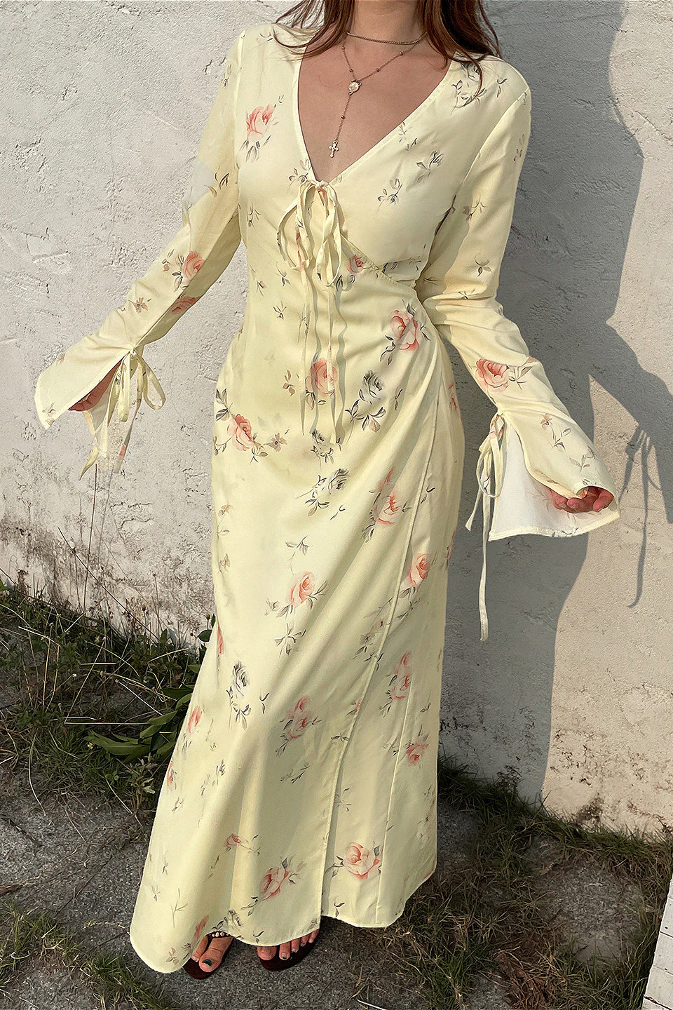 Sweet V Neck Flare Sleeve Wrap Tie Slim Maxi Floral Dress - Image 3