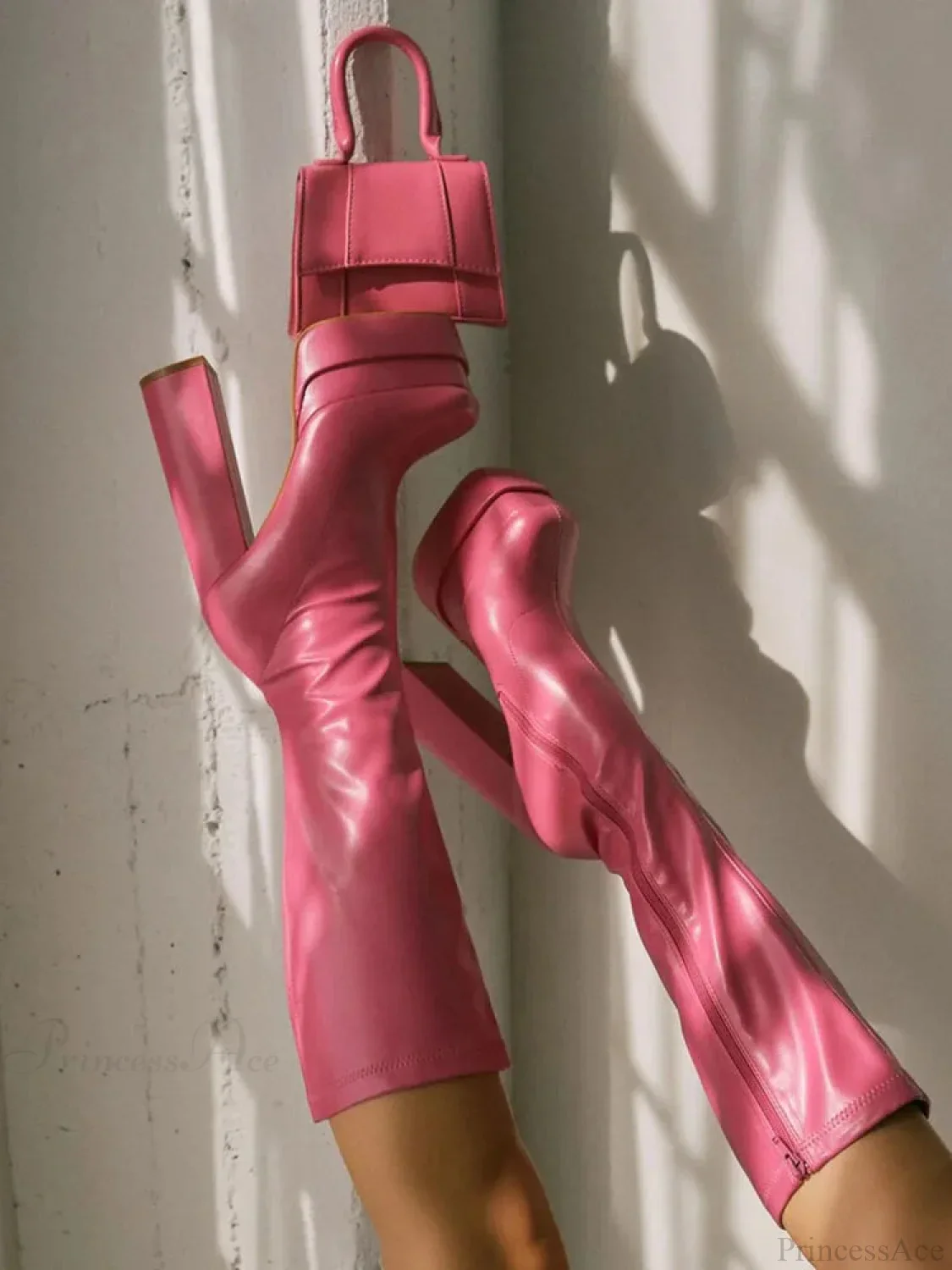 Tall Heeled Above The Knee Platform Winter Boot - Image 15