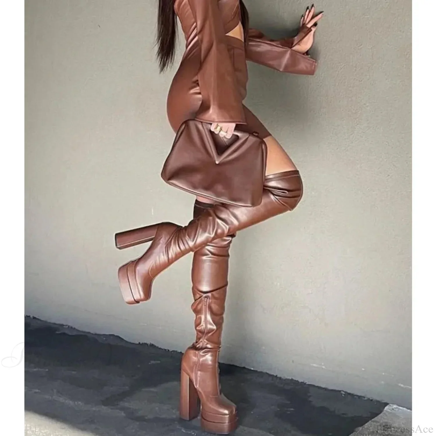 Tall Heeled Above The Knee Platform Winter Boot - Image 4