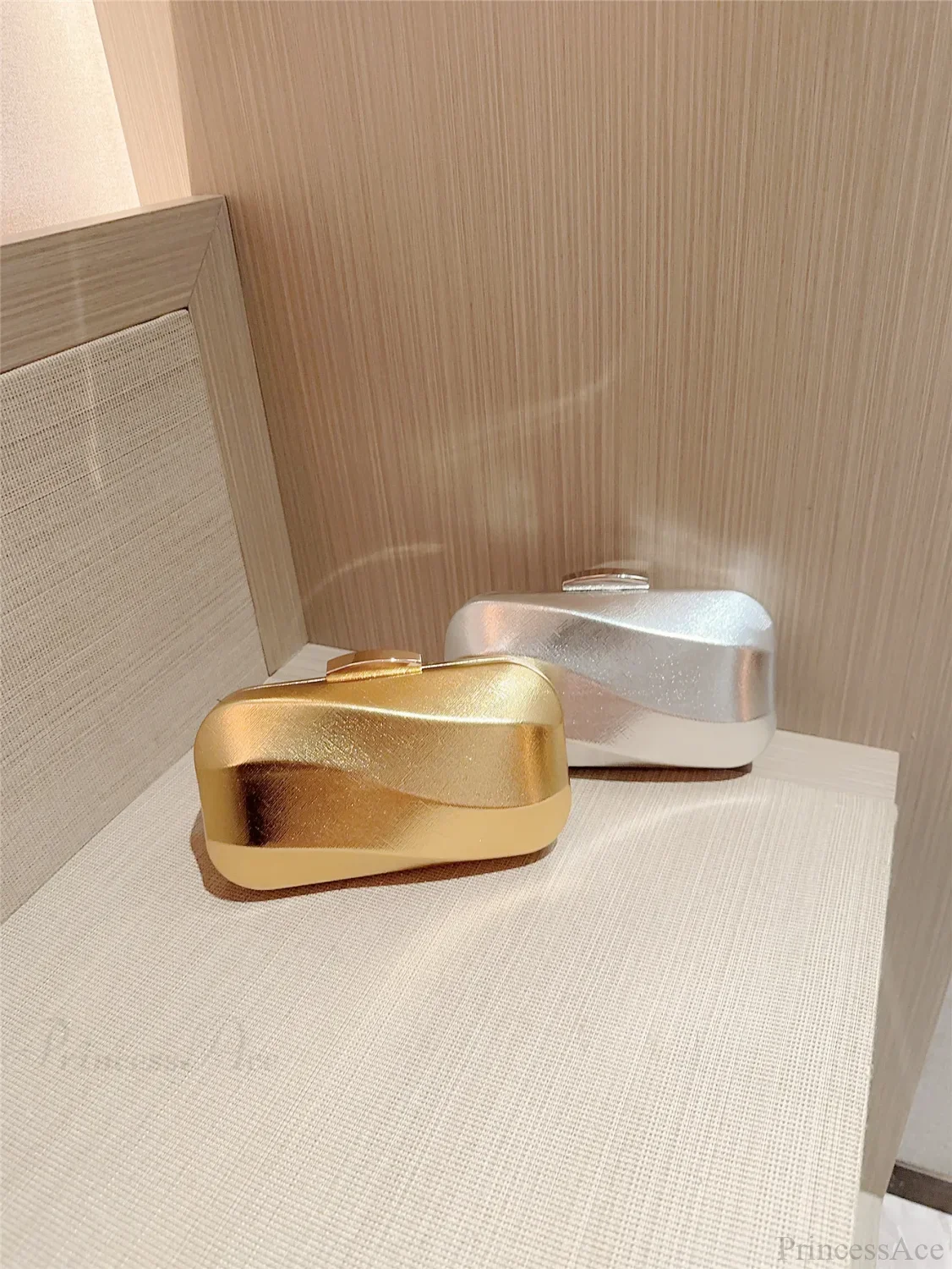 Textured Square Box Evening Wedding Clutch Bag - Image 6