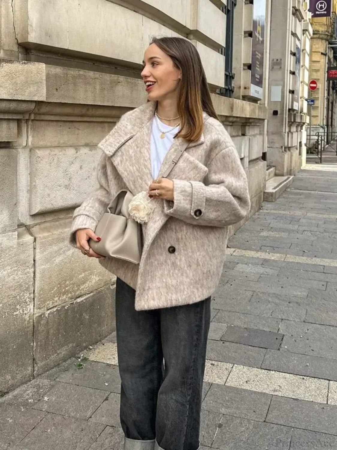 Thick Woolen Cropped Coat - Image 2